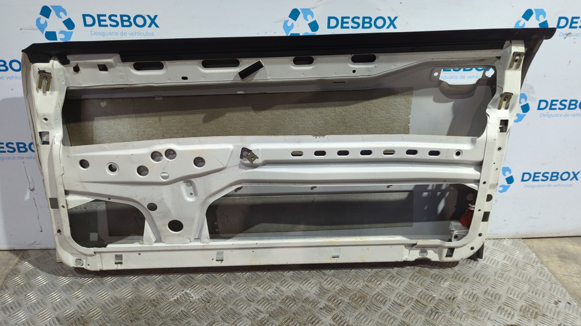 PUERTA DELANTERA DERECHA AUDI COUPE (8B3) - vista 3