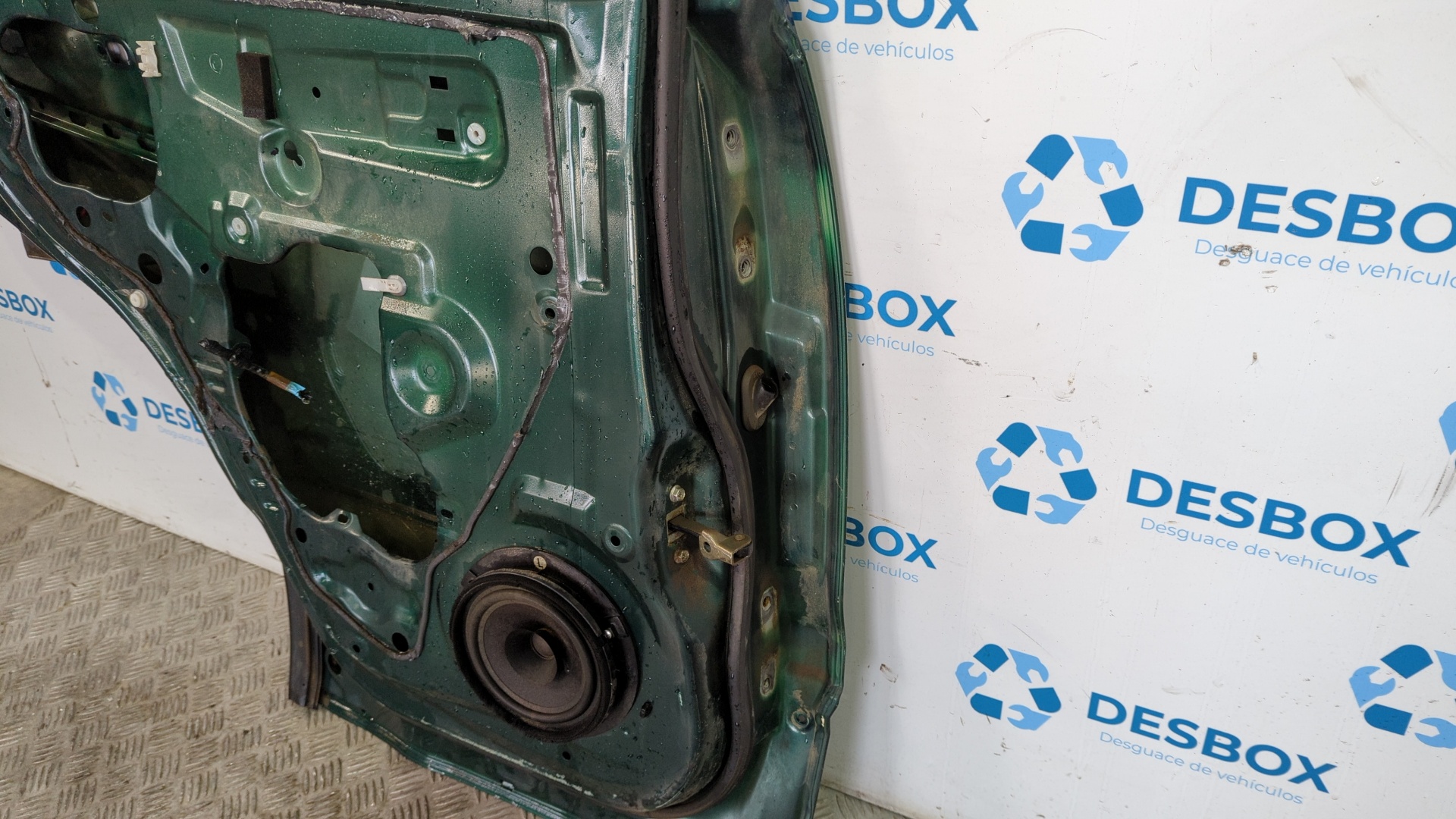 PUERTA TRASERA DERECHA SUZUKI GRAND VITARA JB (JT) - vista 2