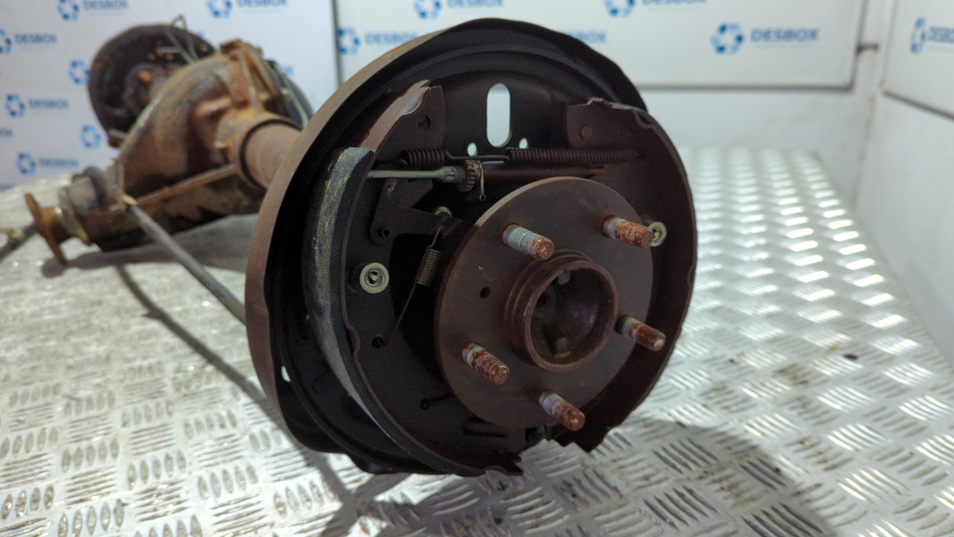 PUENTE TRASERO NISSAN VANETTE CARGO - vista 4