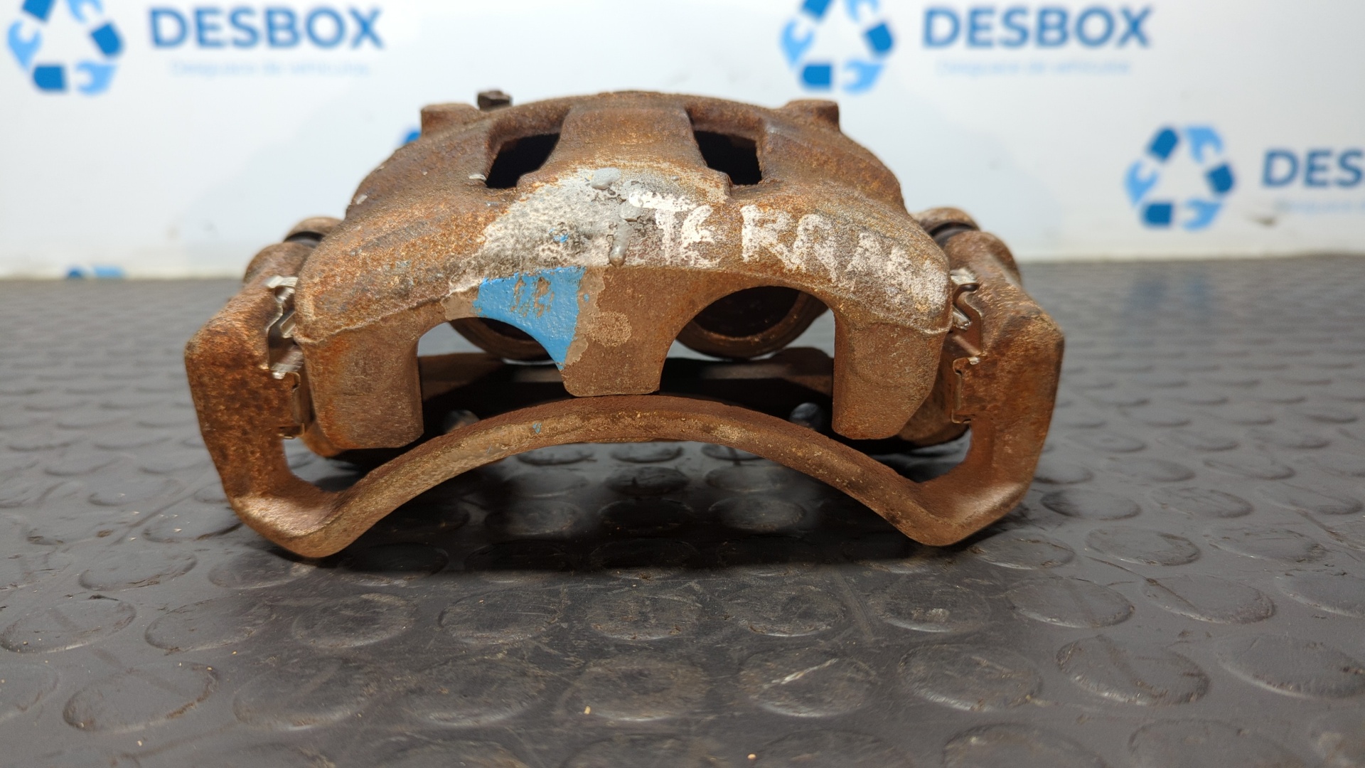 PINZA DE FRENO DELANTERA IZQUIERDA NISSAN TERRANO (WD21) - vista 3