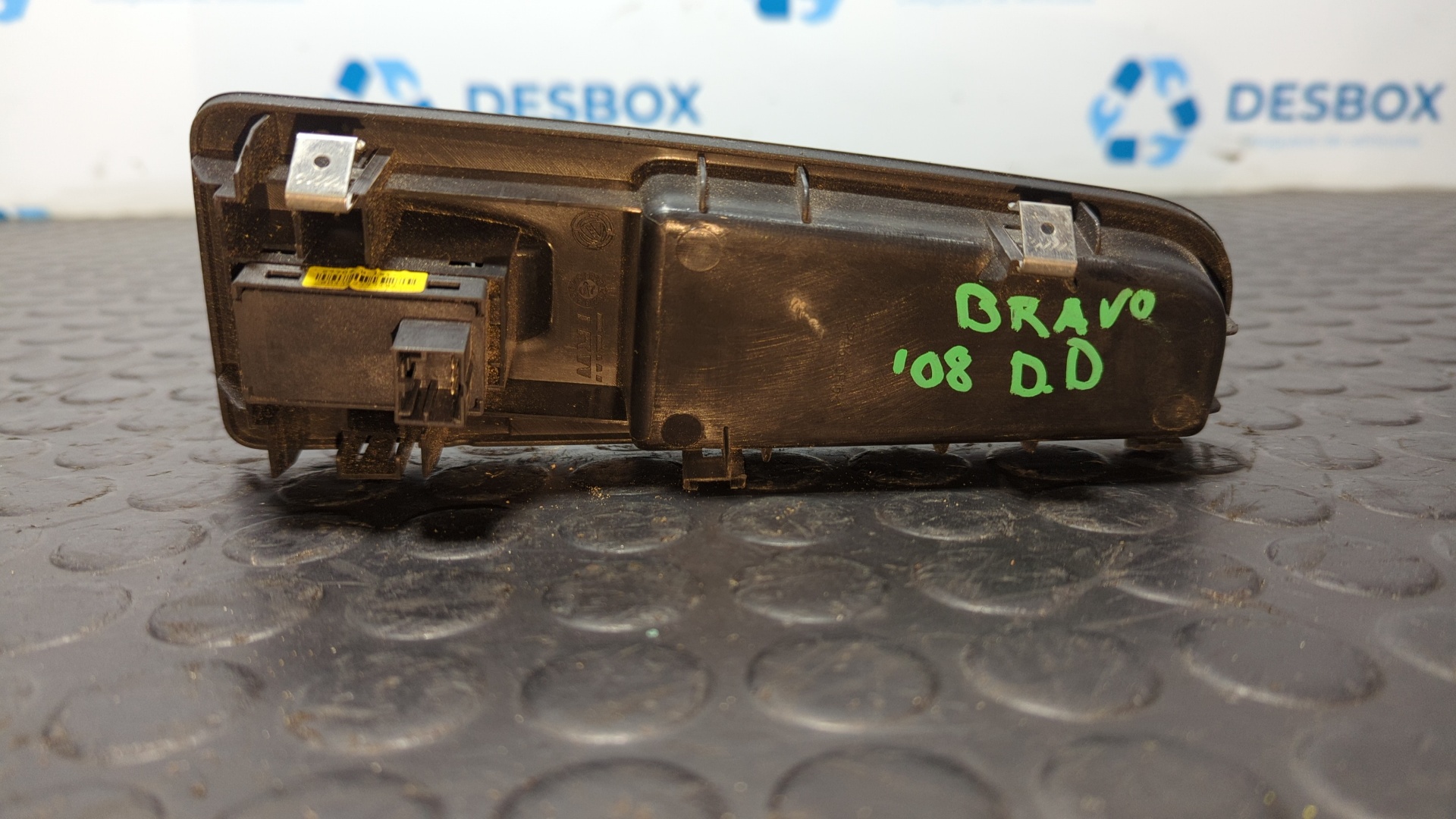 MANDO ELEVALUNAS DELANTERO DERECHO FIAT BRAVO (198) - vista 3