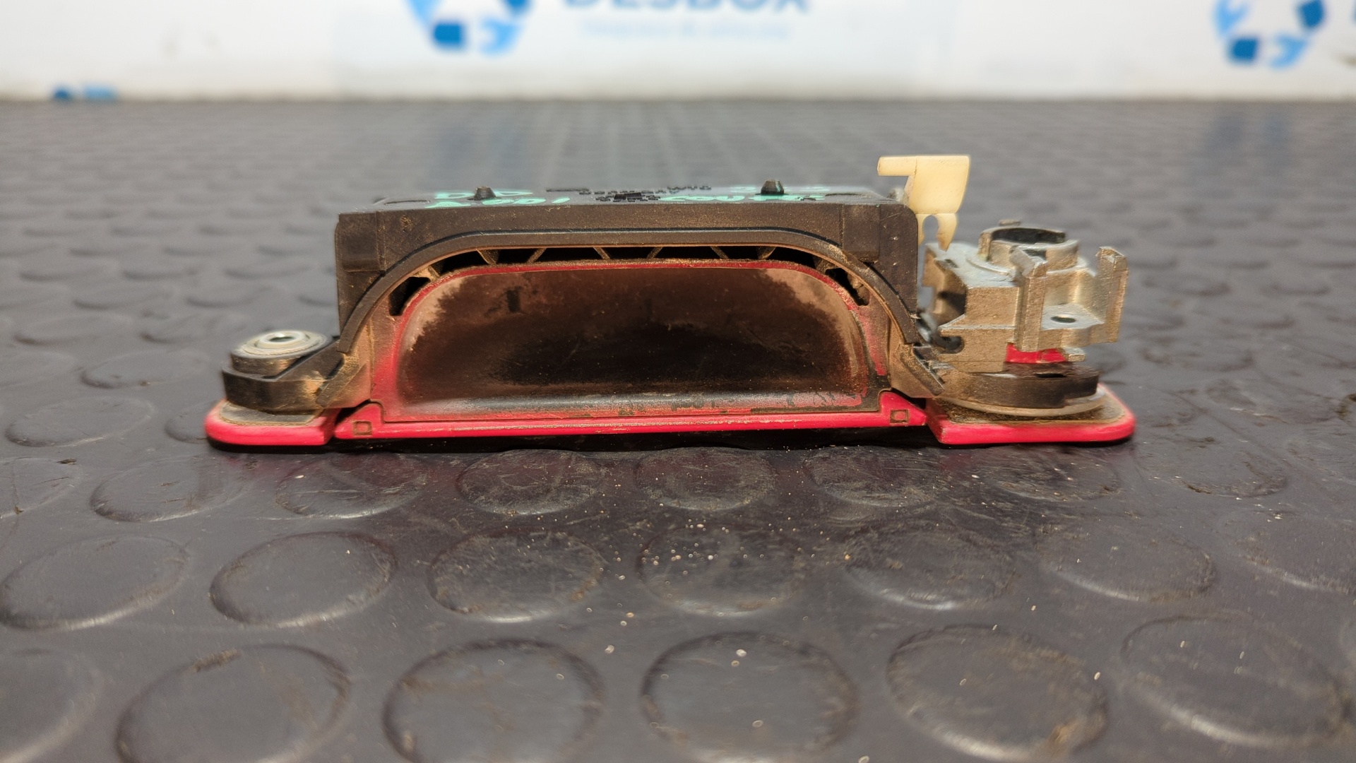 MANETA DELANTERA DERECHA AUDI COUPE (8B3) - vista 3