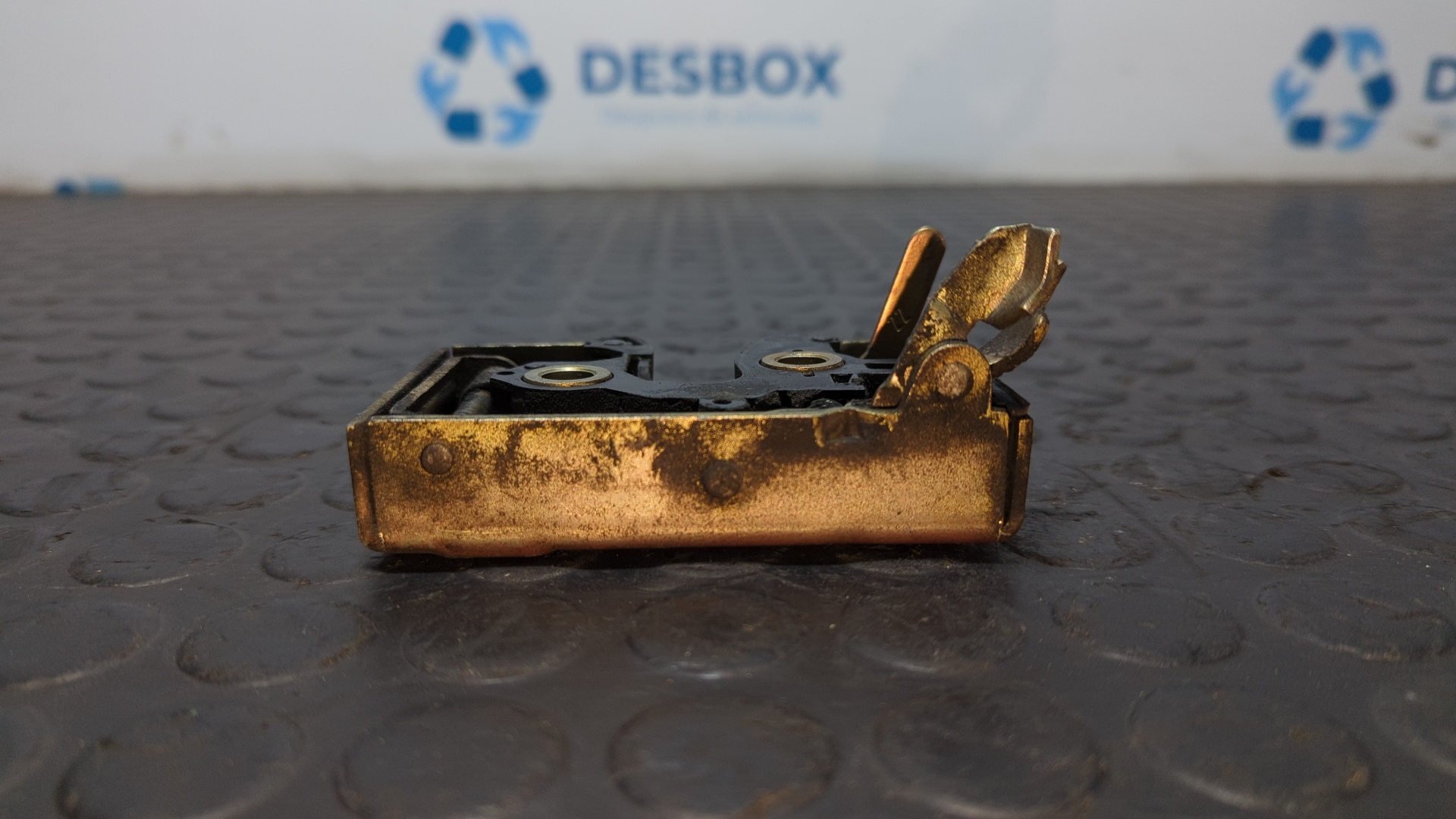 CERRADURA PUERTA DELANTERA IZQUIERDA VOLKSWAGEN POLO (801/803) - vista 3