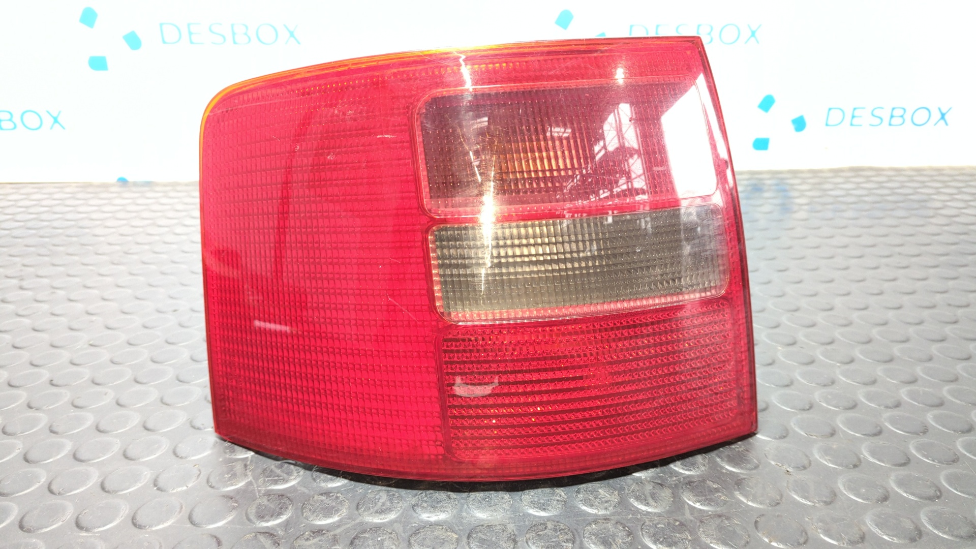 PILOTO TRASERO IZQUIERDO AUDI ALLROAD QUATTRO (4B5)