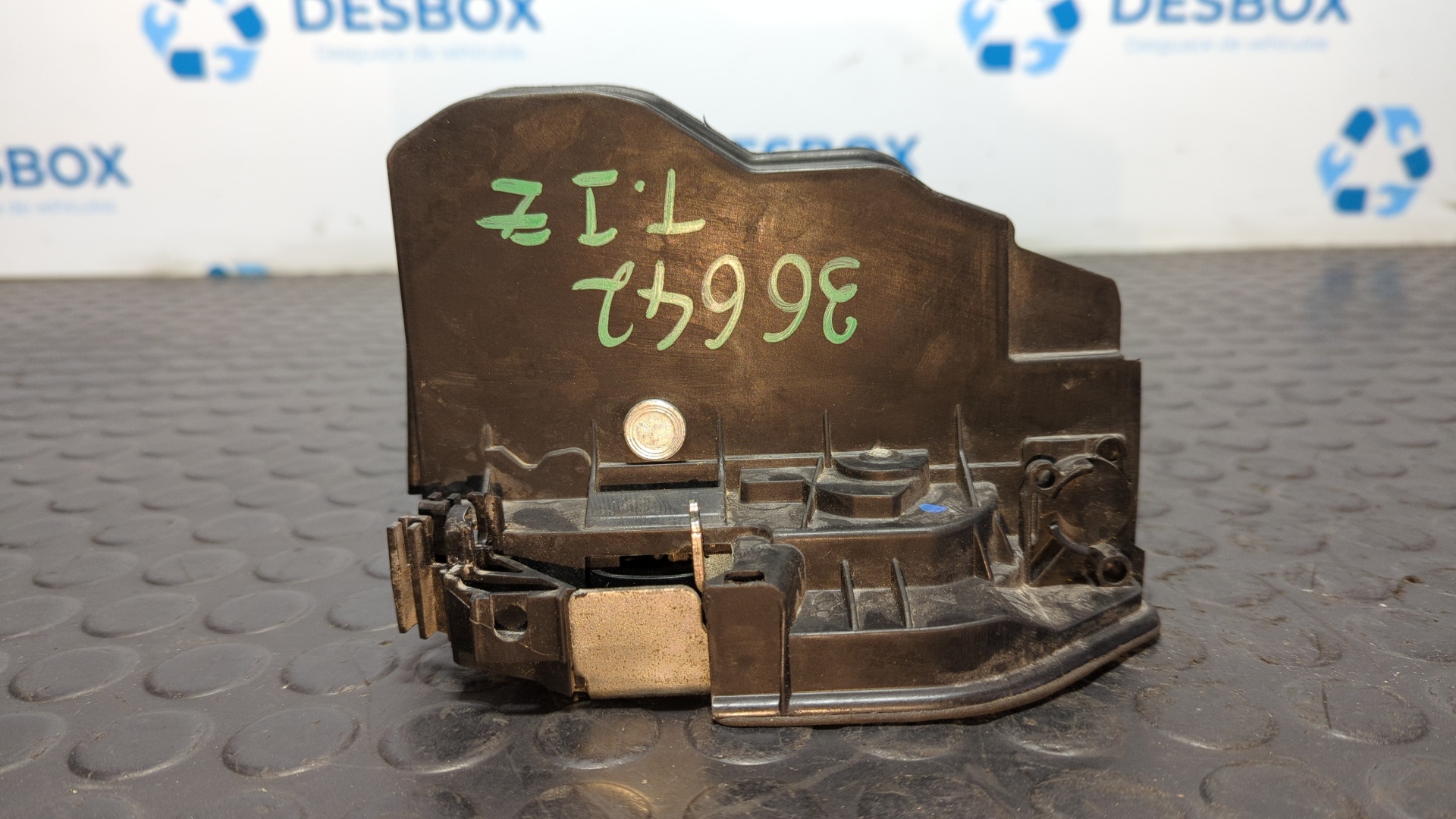 CERRADURA PUERTA TRASERA IZQUIERDA BMW SERIE 1 BERLINA (E81/E87)