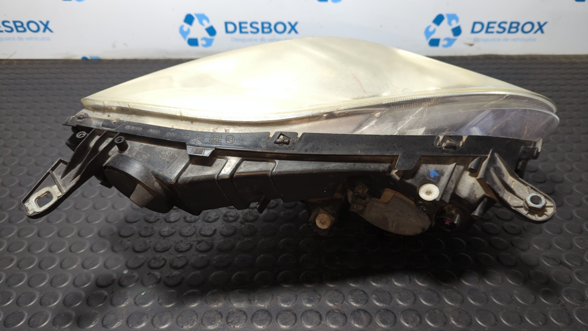 FARO IZQUIERDO IVECO DAILY CAJA CERRADA (2006 =>) - vista 2