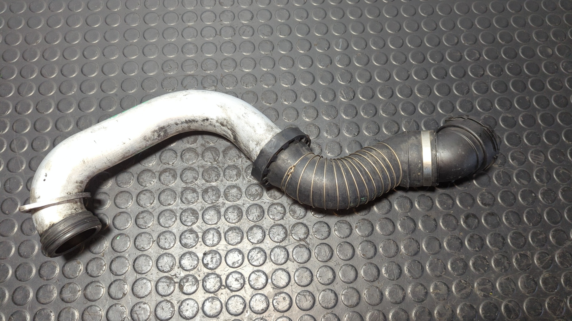 TUBO BMW SERIE 7 (E65/E66) - vista 3