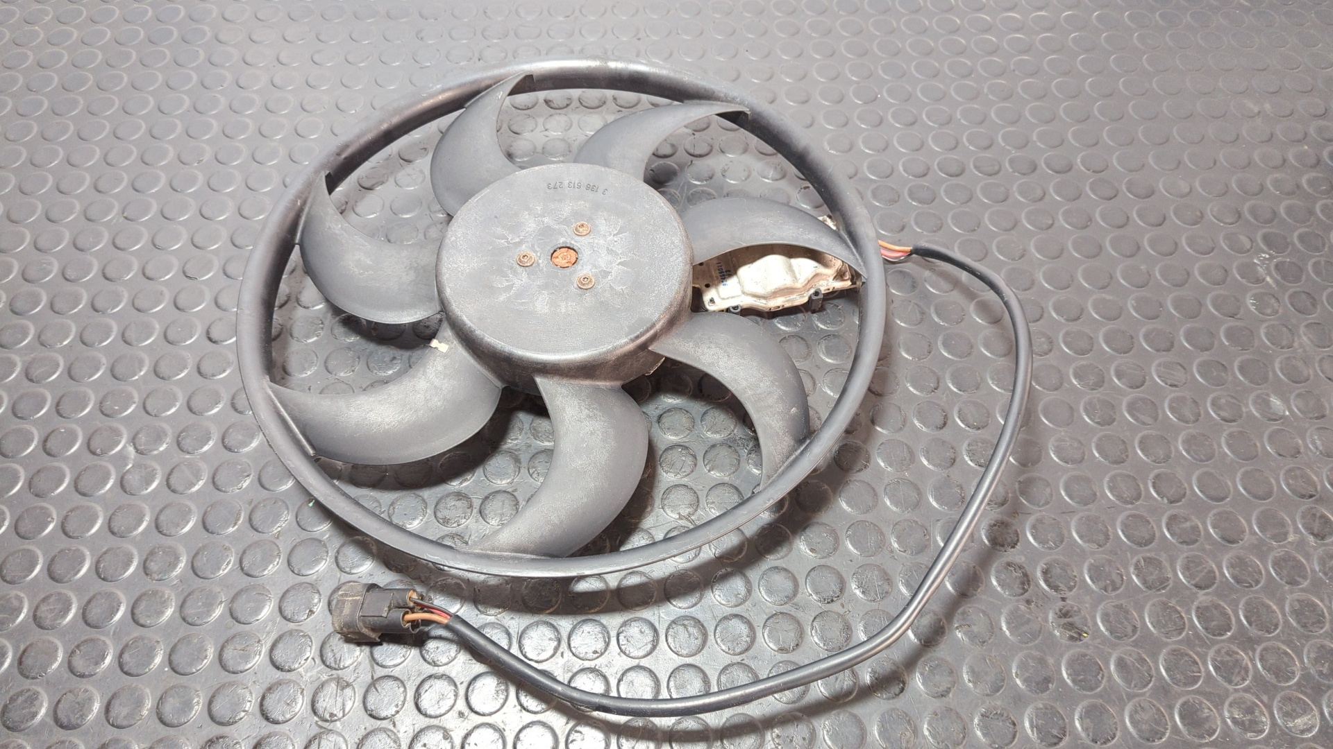 ELECTROVENTILADOR BMW SERIE 1 BERLINA (E81/E87)