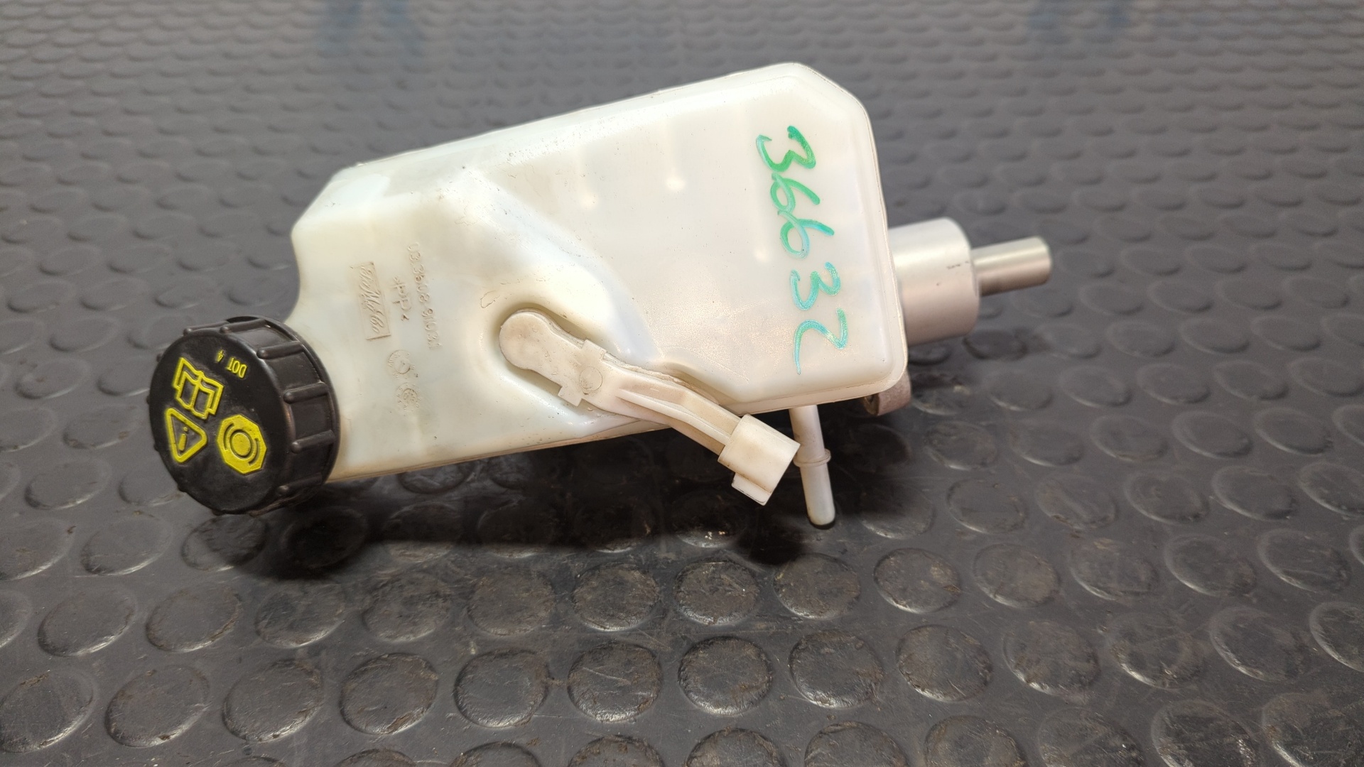 BOMBA FRENO FORD FOCUS BERLINA (CAP) - vista 4