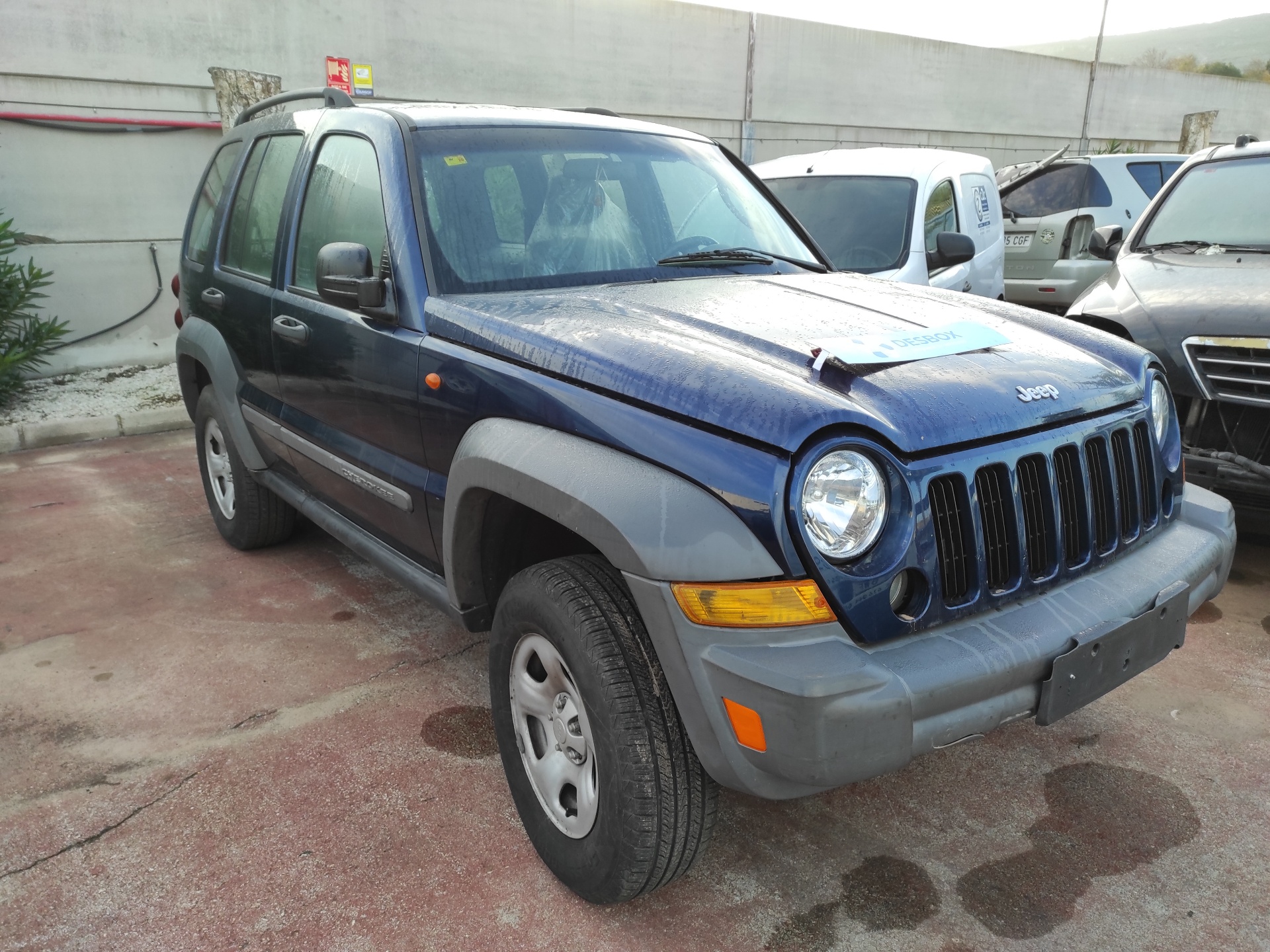 CHRYSLER JEEP CHEROKEE