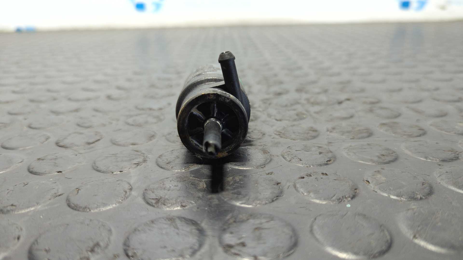 BOMBA LIMPIA BMW SERIE 3 BERLINA (E46) - vista 3