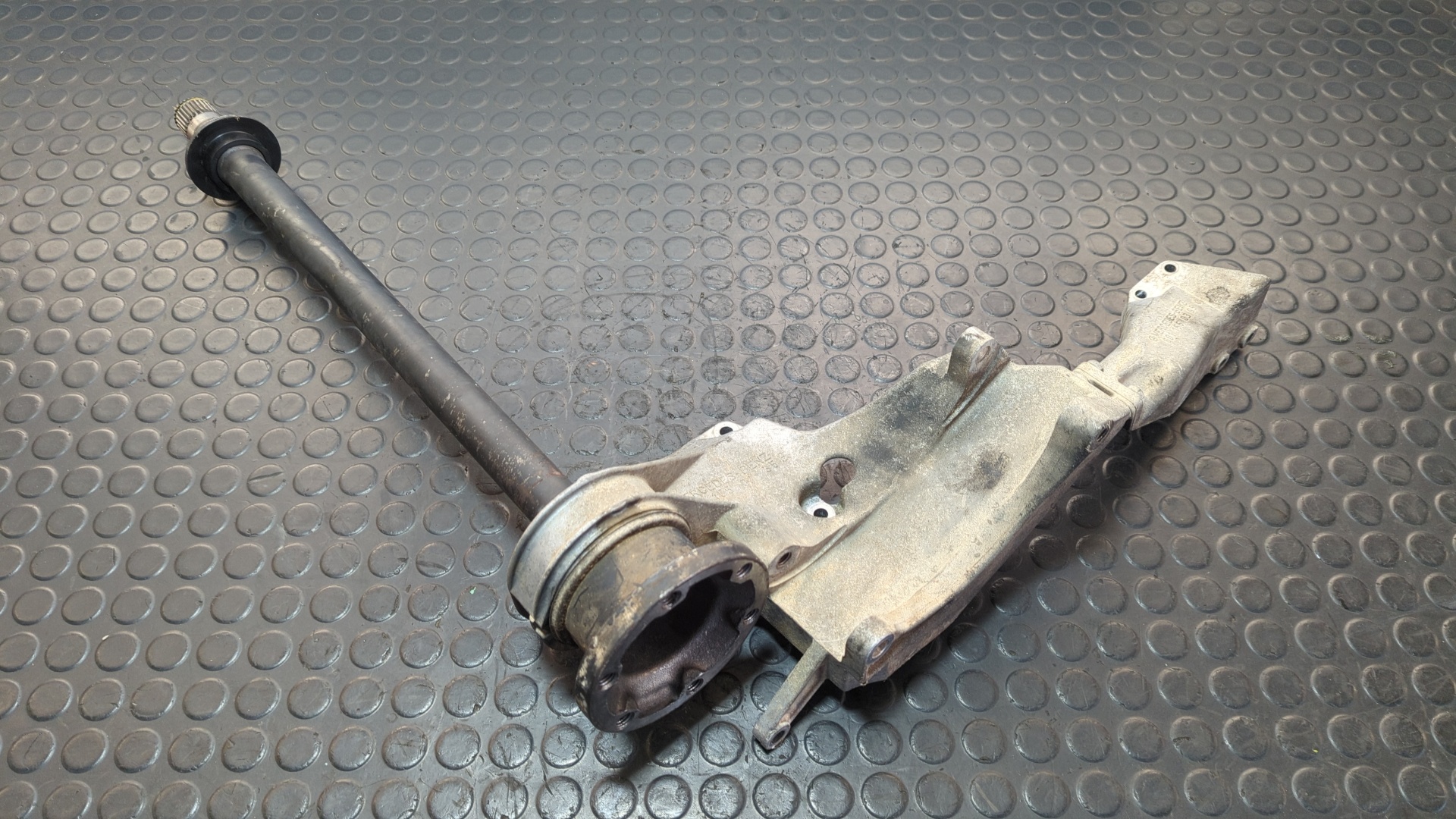 TRANSMISION DELANTERA DERECHA MERCEDES-BENZ VITO (W638) CAJA CERRADA