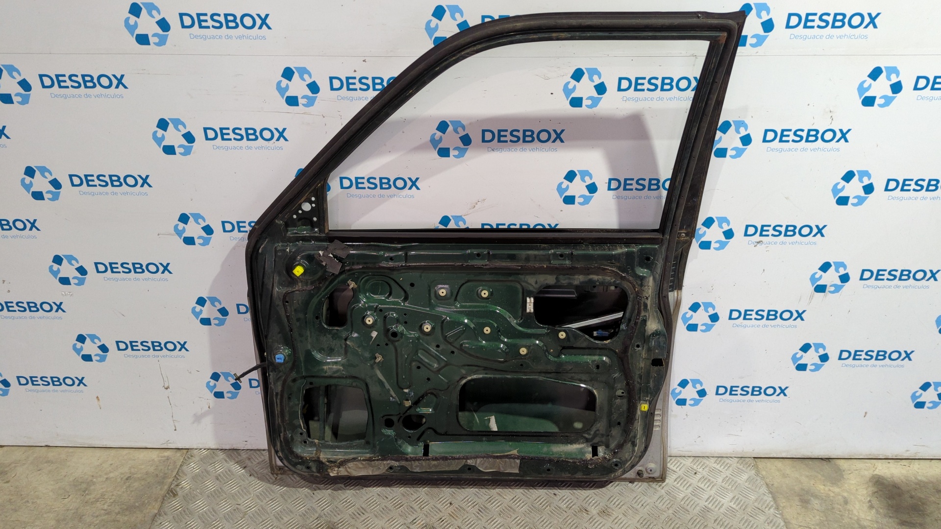 PUERTA DELANTERA DERECHA MITSUBISHI L 200 (K6/7) - vista 4