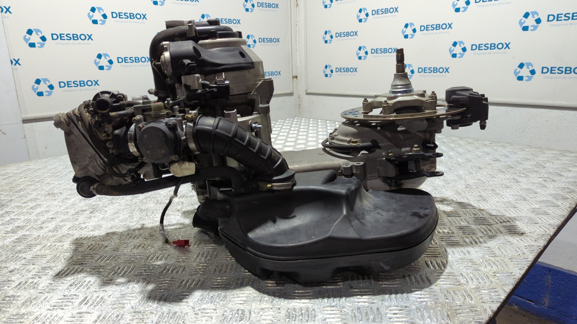 MOTOR  PIAGGIO (VESPA) X9 - vista 3