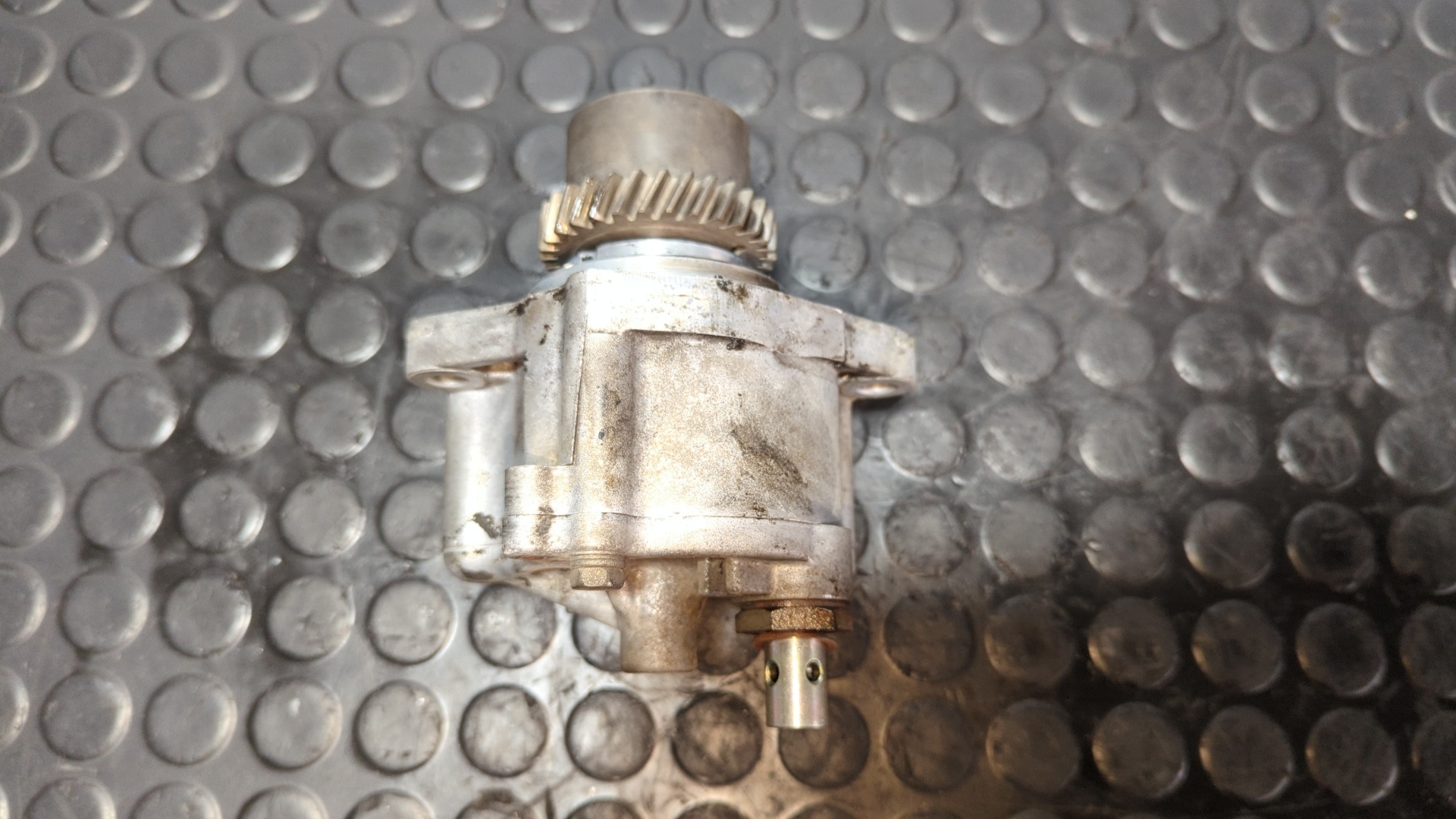 DEPRESOR FRENO / BOMBA VACIO TOYOTA LAND CRUISER (J9) - vista 4