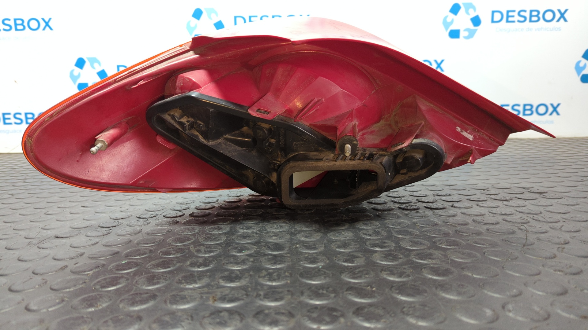 PILOTO TRASERO DERECHO PEUGEOT 207 - vista 4