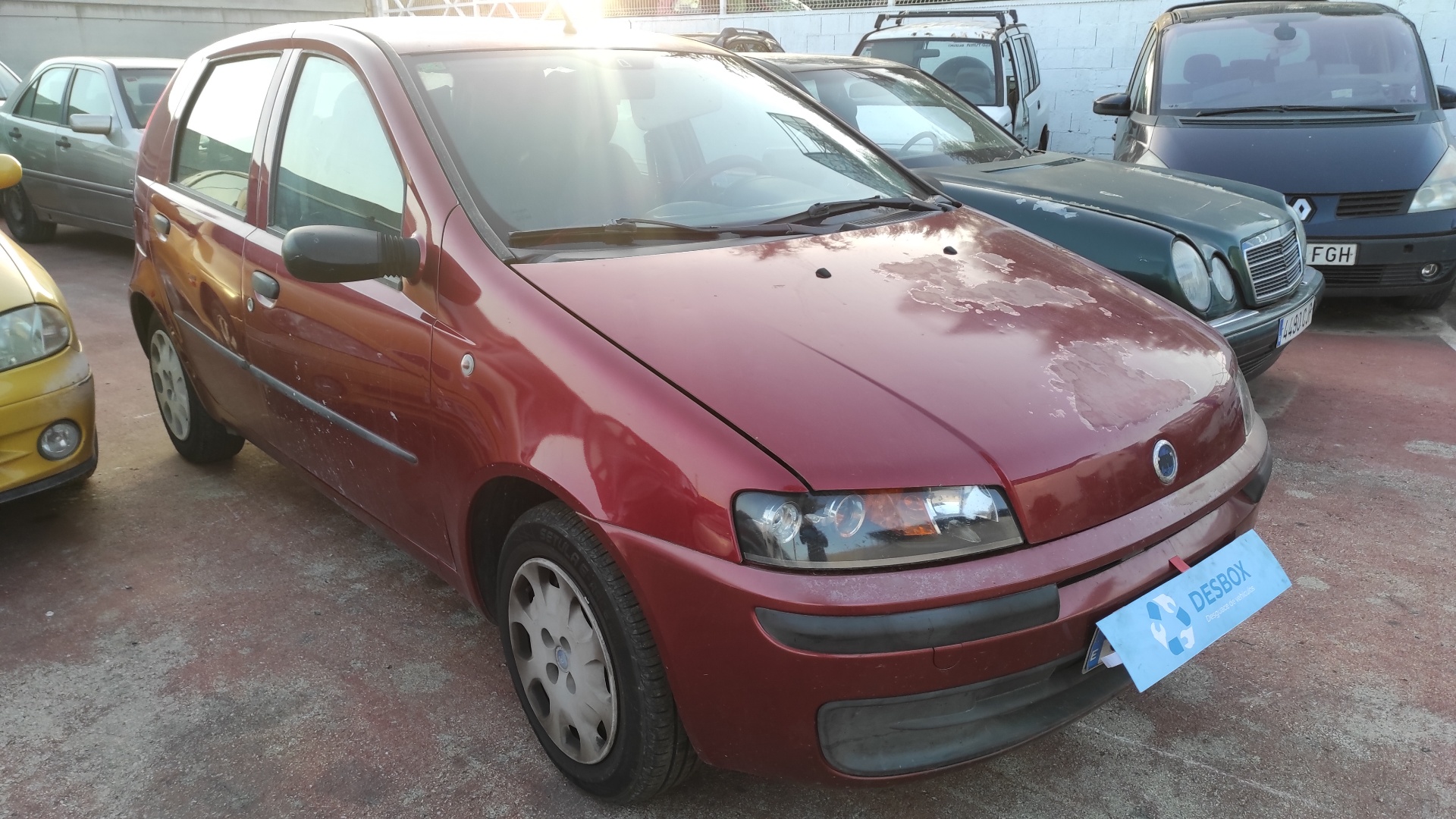 FIAT PUNTO BERLINA (188)