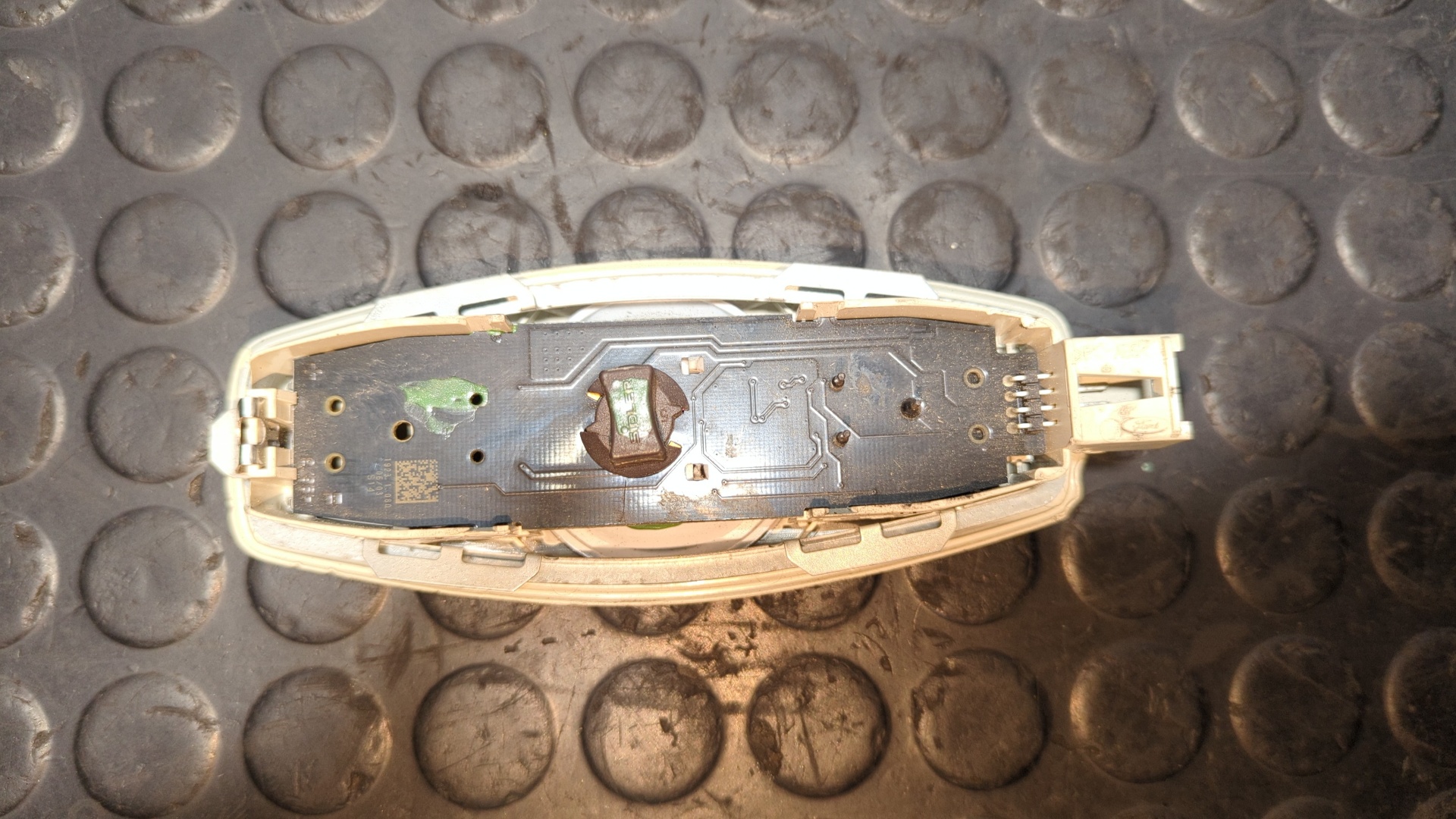 LUZ INTERIOR FORD FOCUS TURN. - vista 2