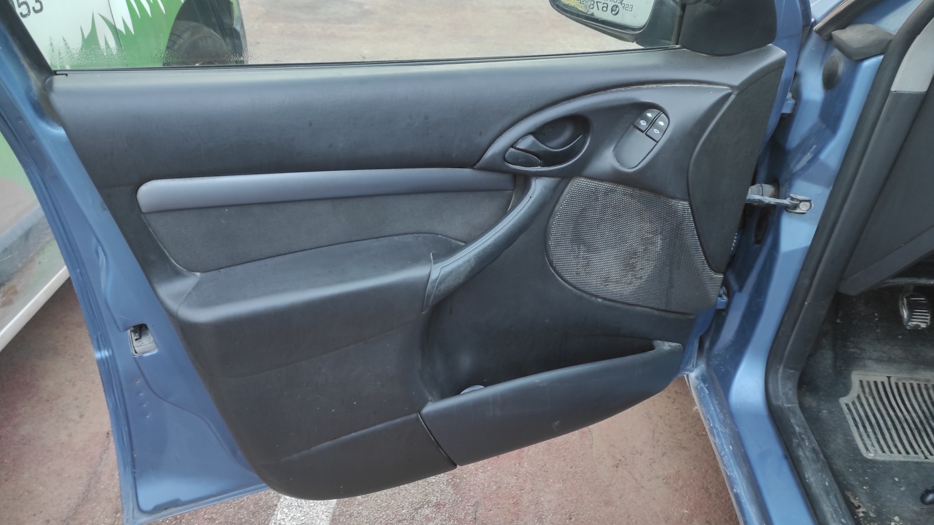 CERRADURA PUERTA DELANTERA IZQUIERDA FORD FOCUS BERLINA (CAK) - vista 5