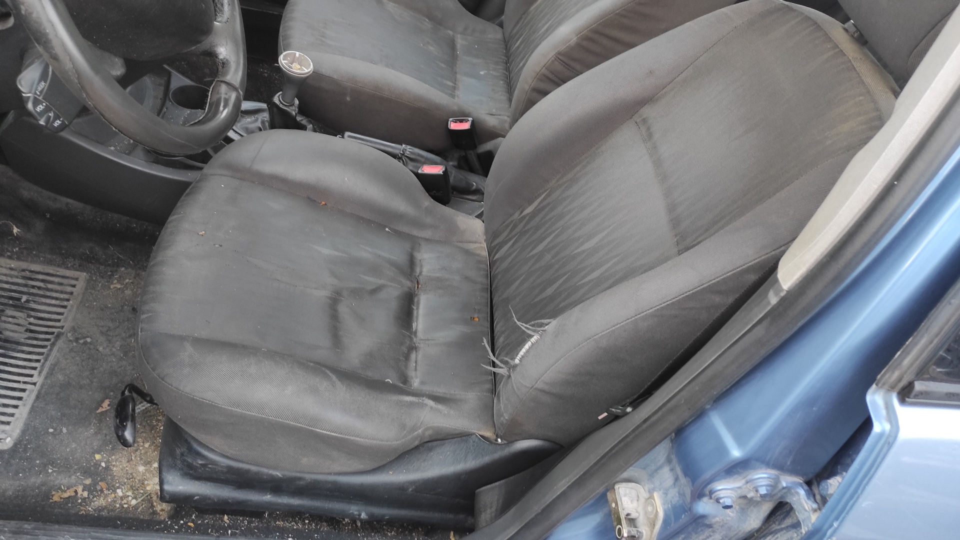 CERRADURA PUERTA DELANTERA IZQUIERDA FORD FOCUS BERLINA (CAK) - vista 3