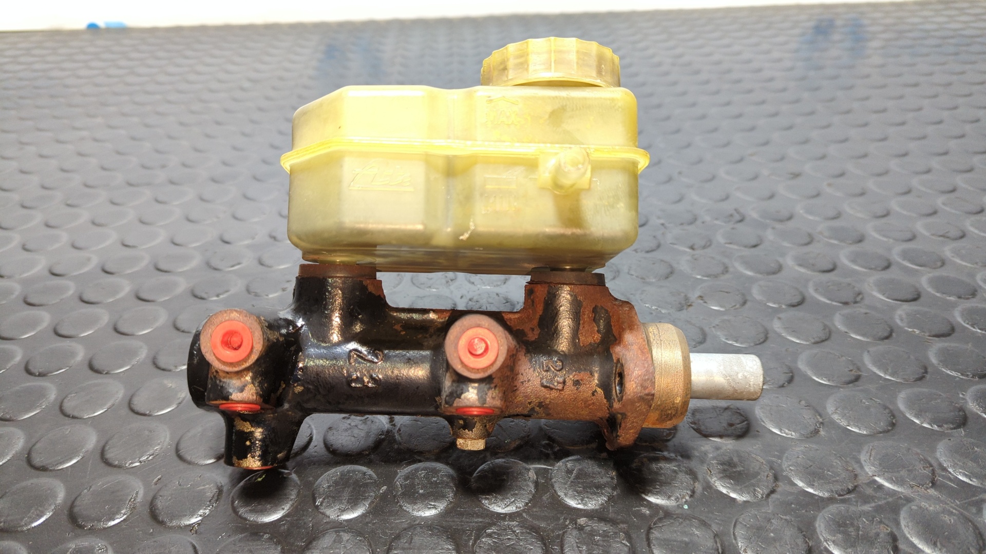 BOMBA FRENO BMW SERIE 5 (E12) - vista 3