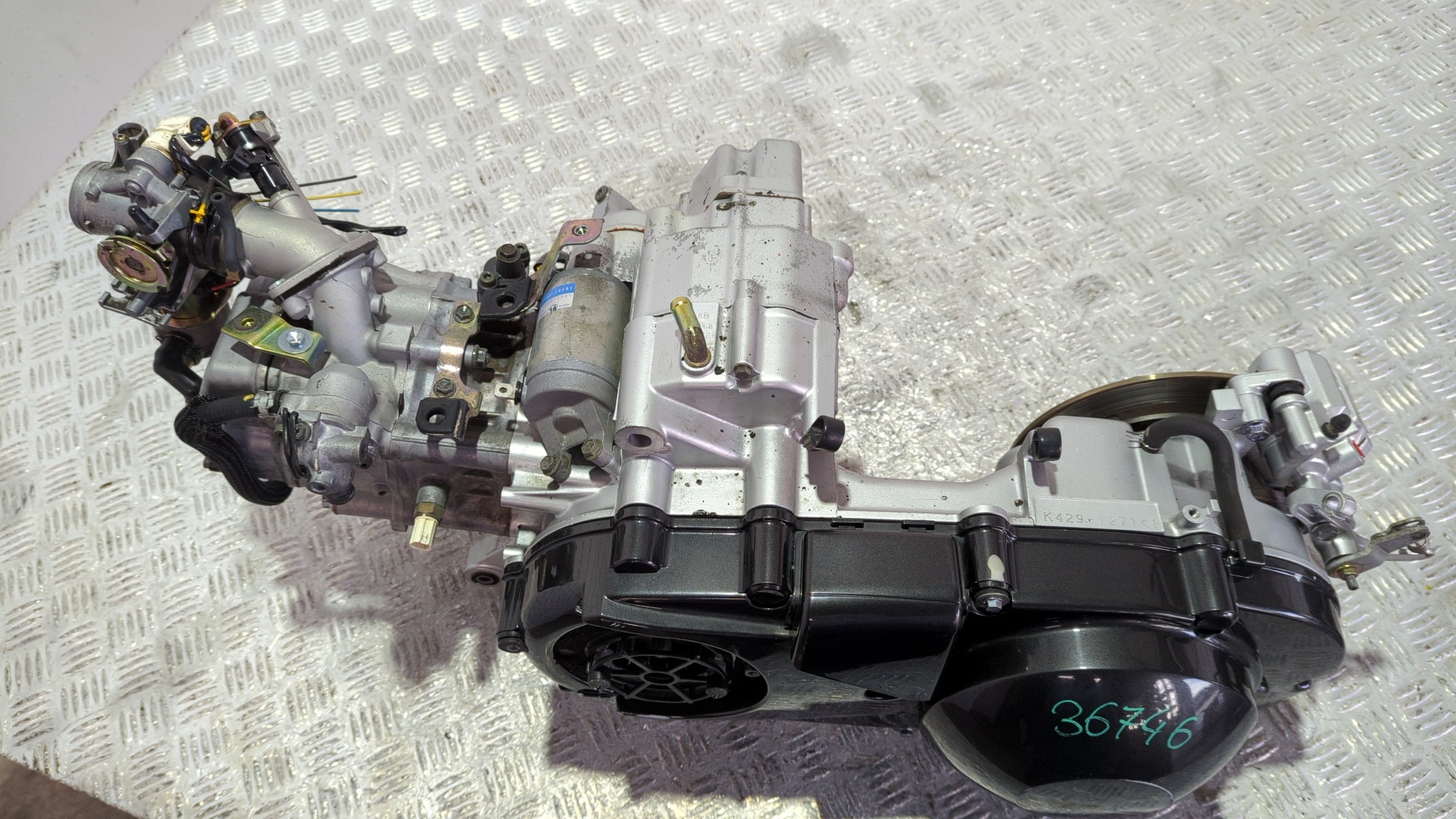 MOTOR  SUZUKI AN 400 / BURGMAN - vista 4