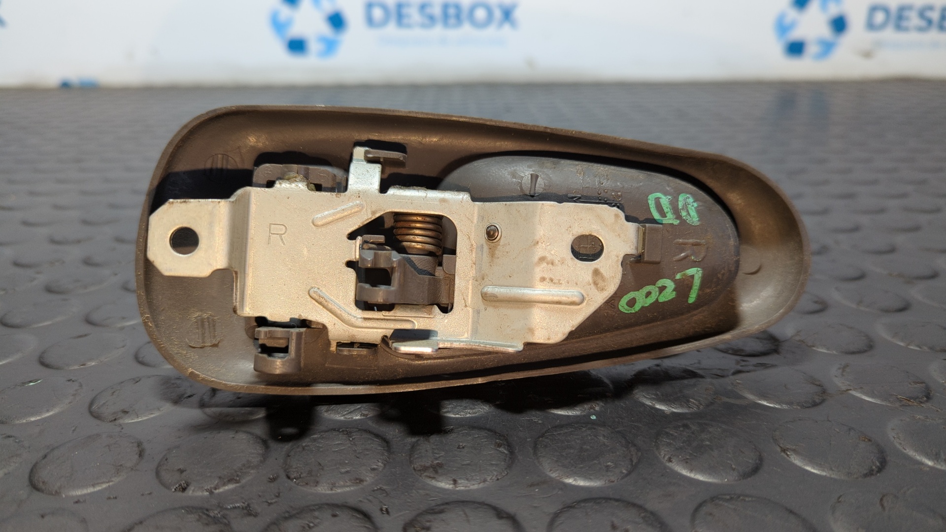 MANETA INTERIOR DELANTERA DERECHA MITSUBISHI L 200 (K6/7) - vista 4