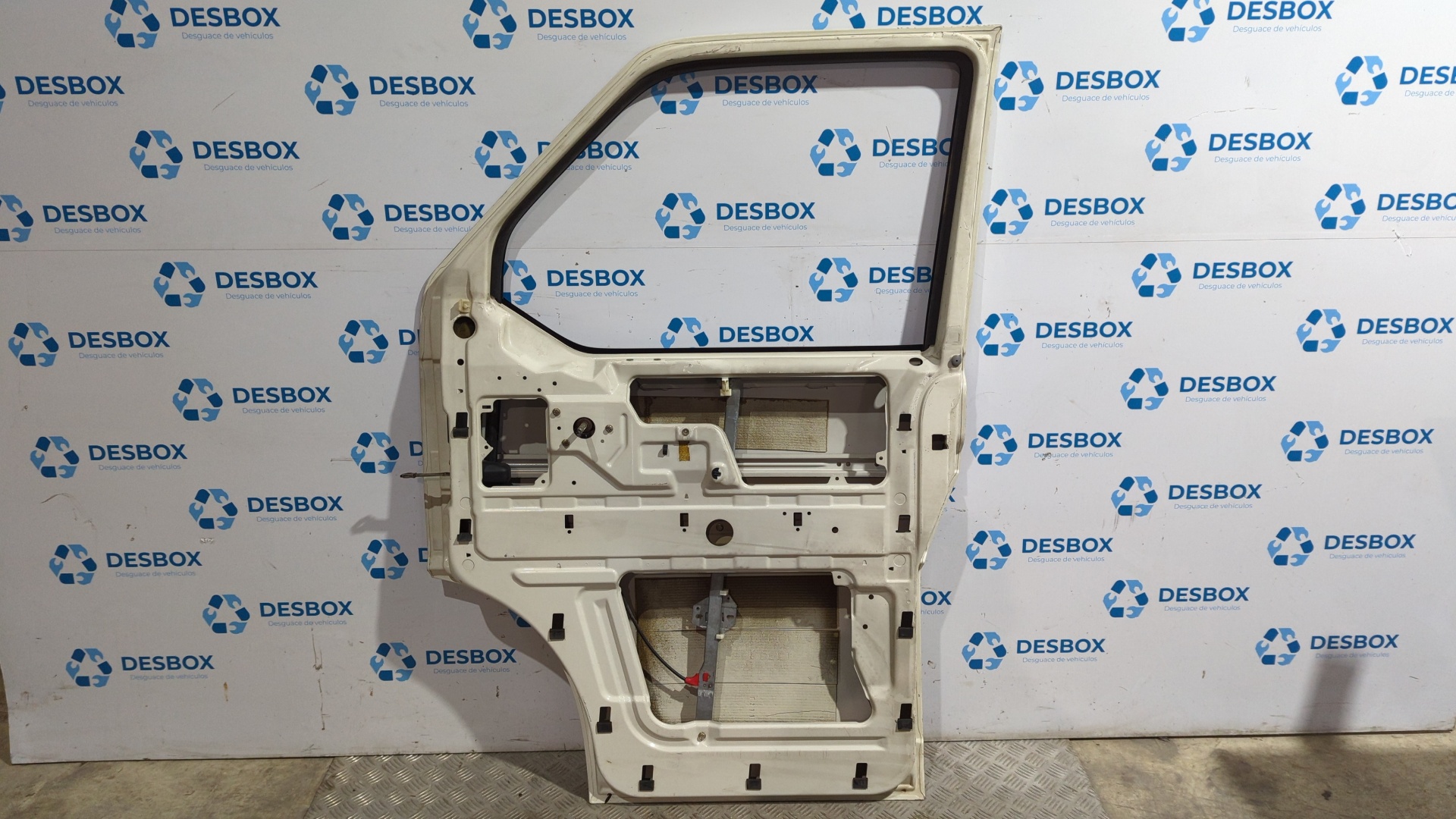 PUERTA DELANTERA DERECHA VOLKSWAGEN T4 TRANSPORTER/FURGONETA (MOD. 1991) - vista 3