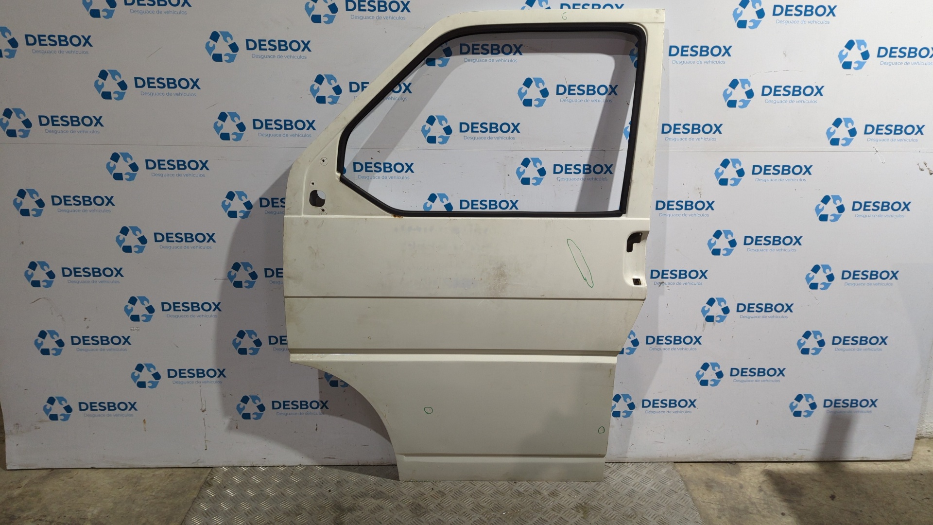 PUERTA DELANTERA IZQUIERDA VOLKSWAGEN T4 TRANSPORTER/FURGONETA (MOD. 1991)