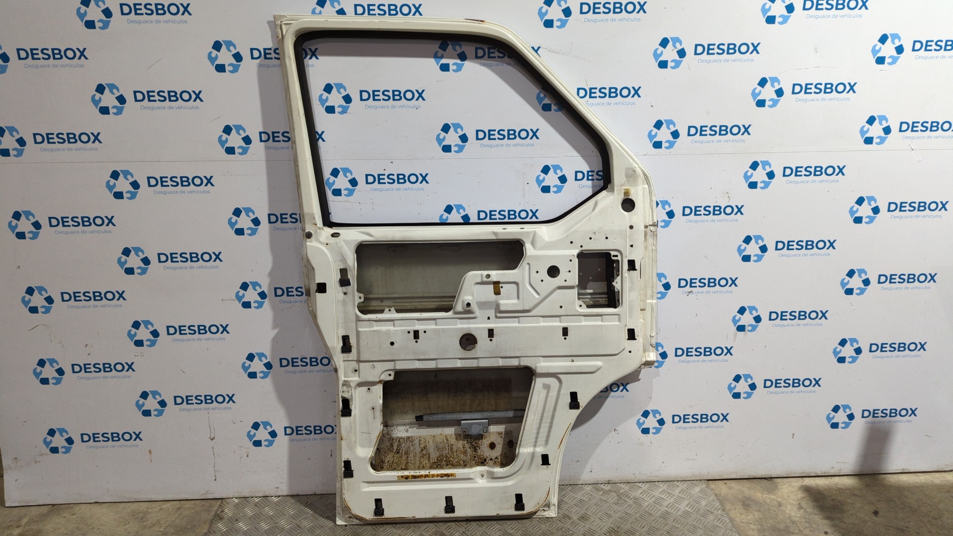 PUERTA DELANTERA IZQUIERDA VOLKSWAGEN T4 TRANSPORTER/FURGONETA (MOD. 1991) - vista 4