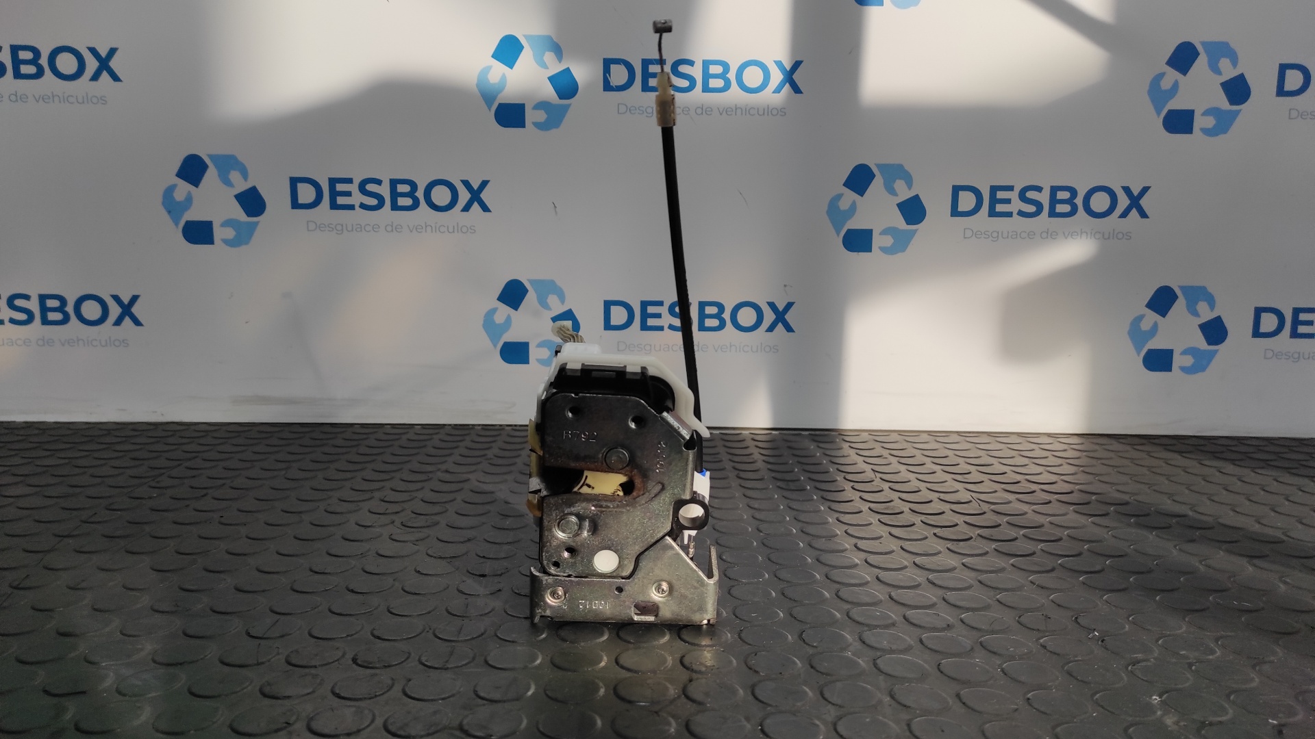 CERRADURA PUERTA DELANTERA DERECHA FIAT DOBLO