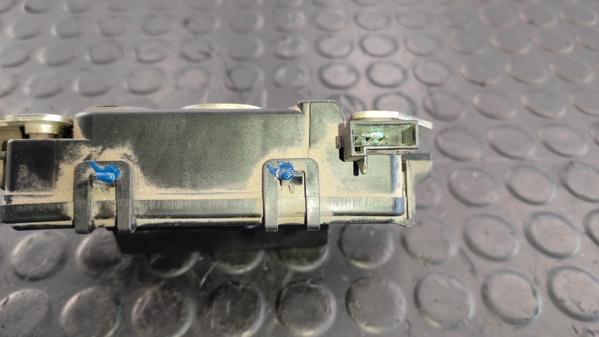 CERRADURA MALETERO / PORTON OPEL ASTRA GTC - vista 2