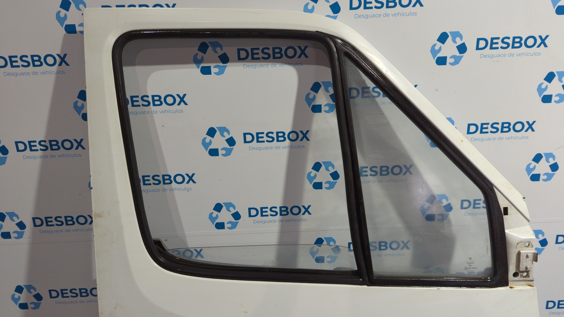 PUERTA DELANTERA DERECHA MERCEDES-BENZ SPRINTER (W901,W903) - vista 3