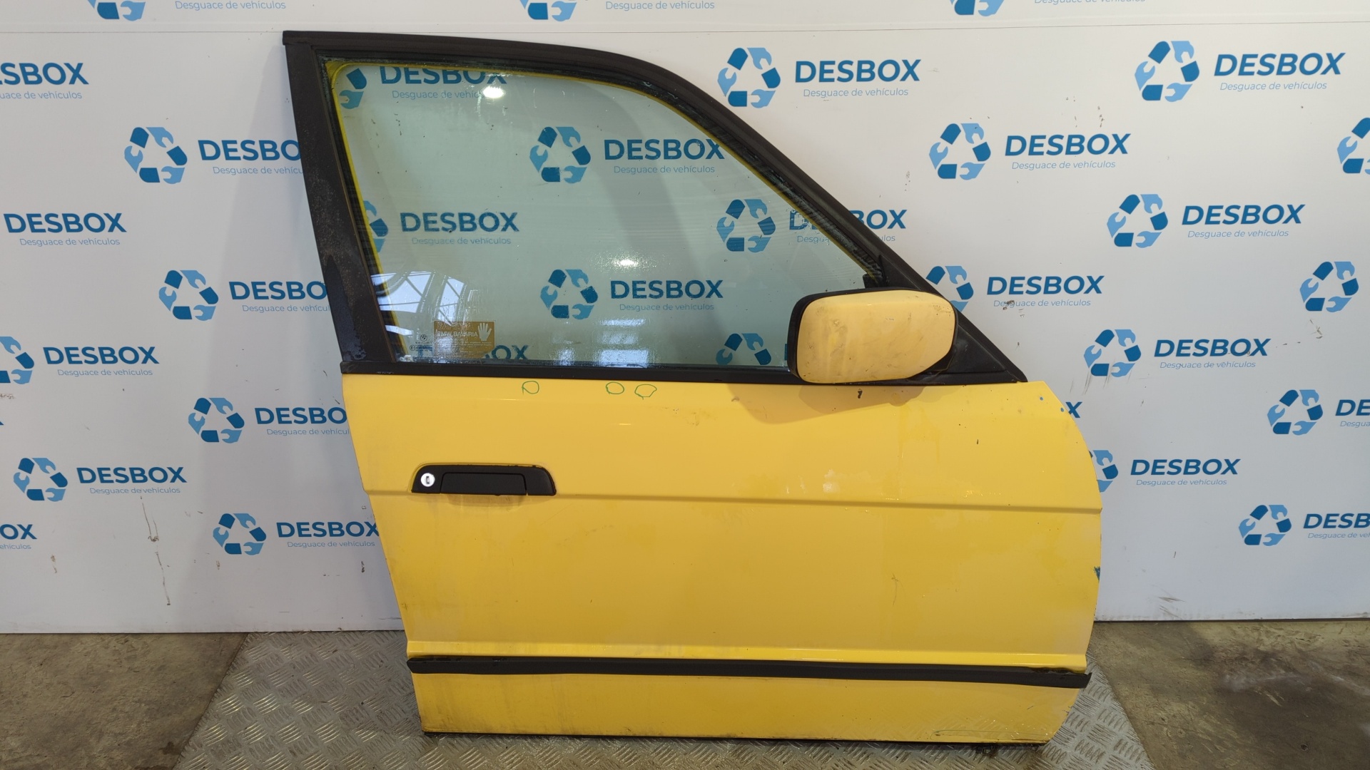 PUERTA DELANTERA DERECHA BMW SERIE 5 BERLINA (E34)