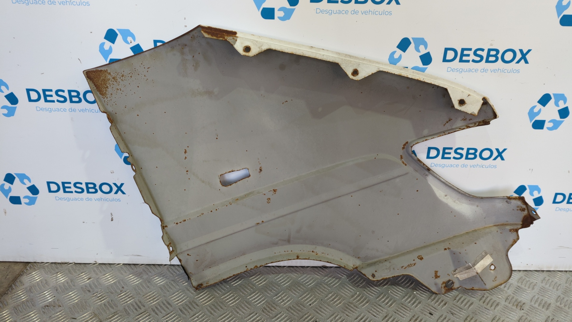 ALETA DELANTERA IZQUIERDA MERCEDES-BENZ SPRINTER (W901,W903) - vista 2