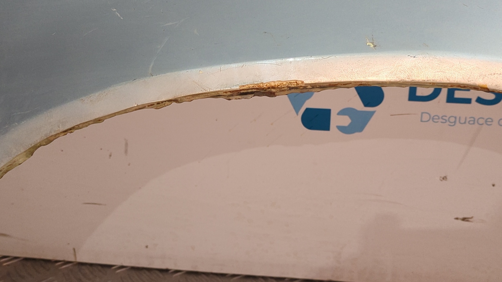 ALETA DELANTERA IZQUIERDA MERCEDES-BENZ CLASE E (W124) - vista 2