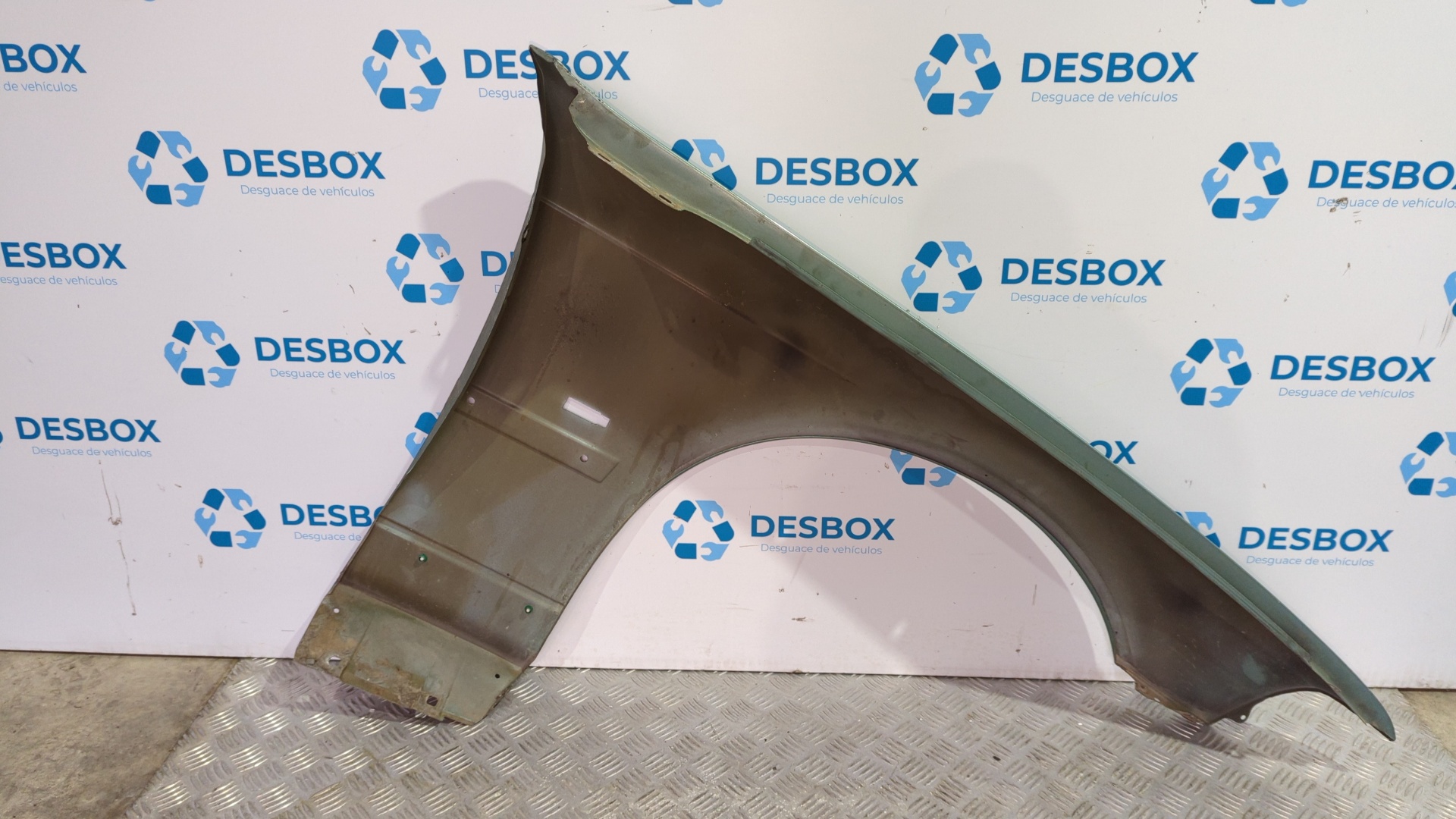 ALETA DELANTERA IZQUIERDA BMW SERIE 3 BERLINA (E36) - vista 4