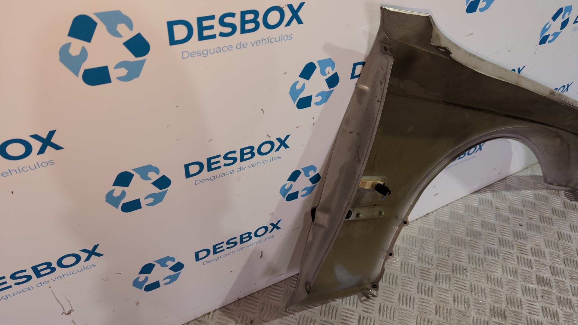 ALETA DELANTERA IZQUIERDA BMW SERIE 3 BERLINA (E46) - vista 3