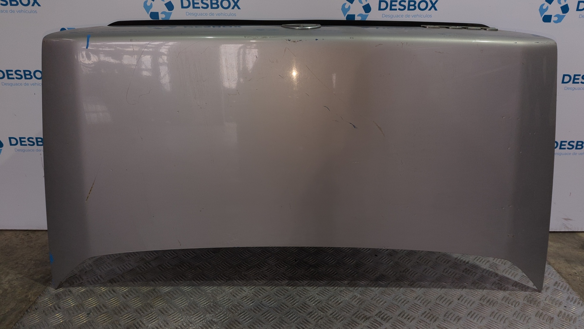 TAPA MALETERO MERCEDES-BENZ CLASE E (W124) - vista 2