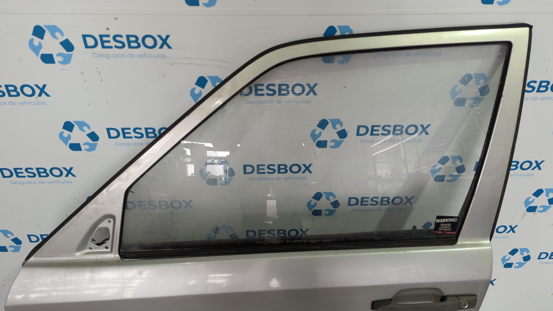 PUERTA DELANTERA IZQUIERDA MERCEDES-BENZ CLASE E (W124) - vista 3