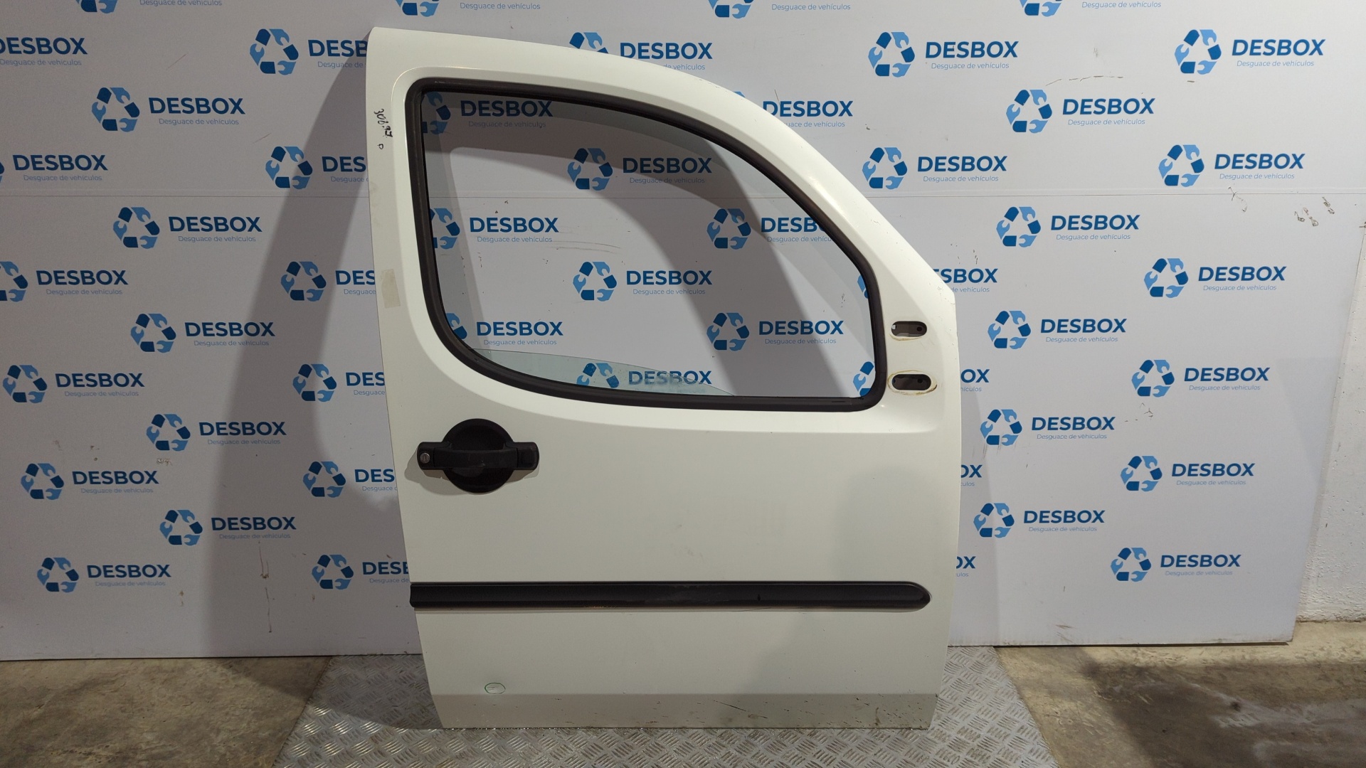 PUERTA DELANTERA DERECHA FIAT DOBLO (119)