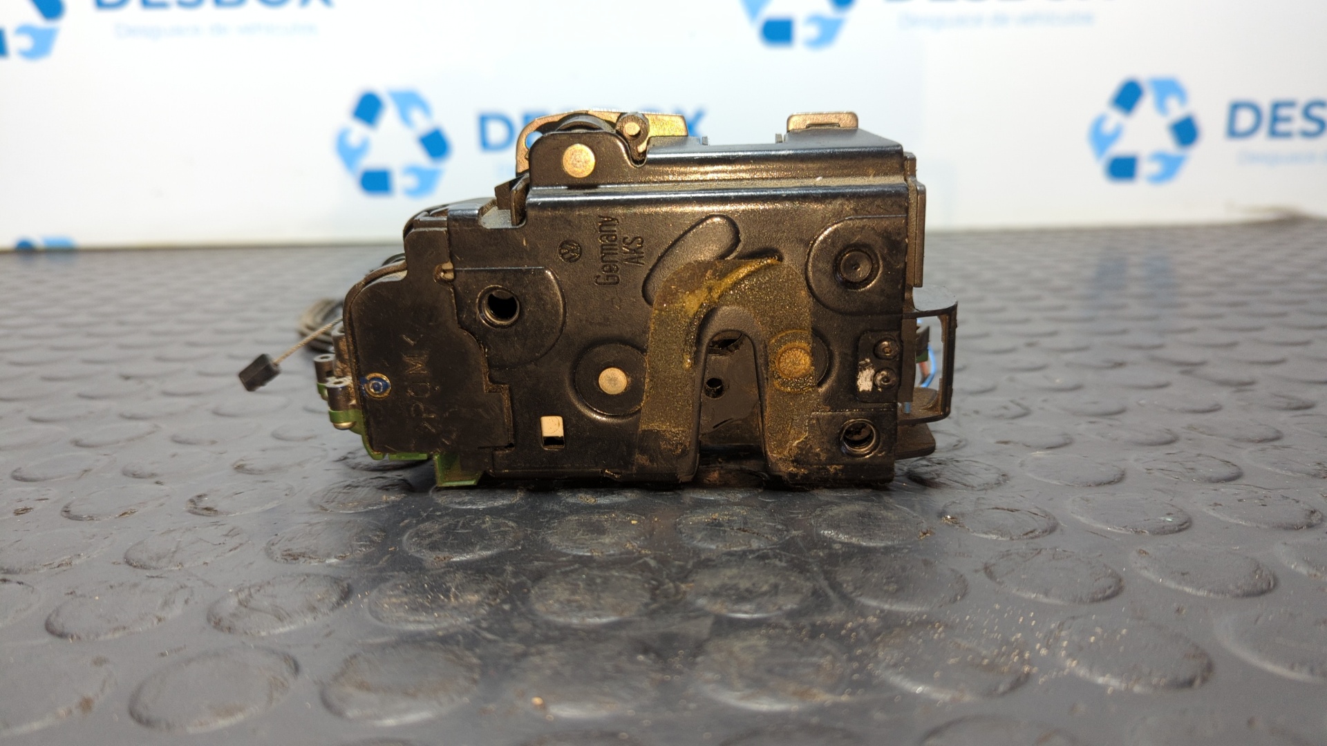 CERRADURA PUERTA DELANTERA DERECHA VOLKSWAGEN POLO (9N1) - vista 2