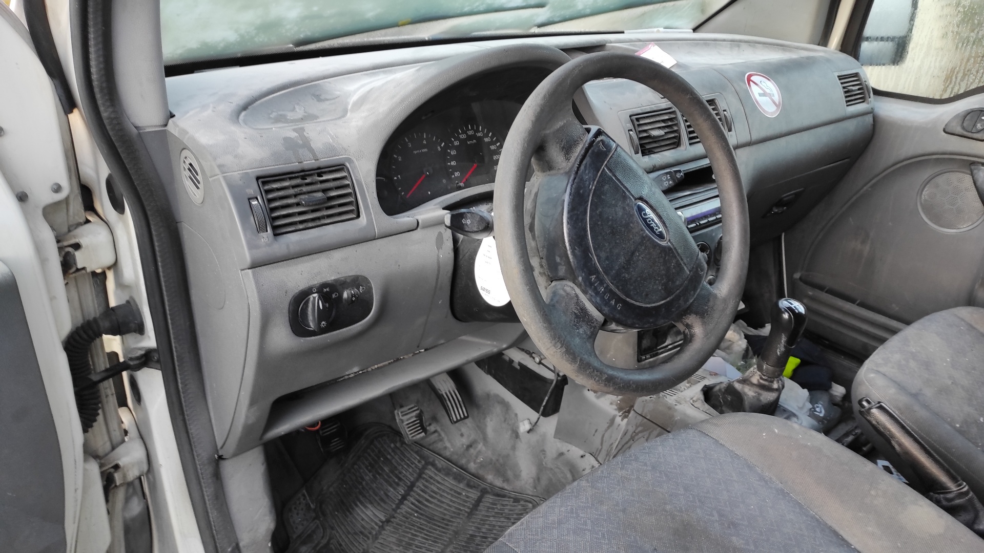 REJILLA DELANTERA FORD TOURNEO CONNECT (TC7) - vista 3