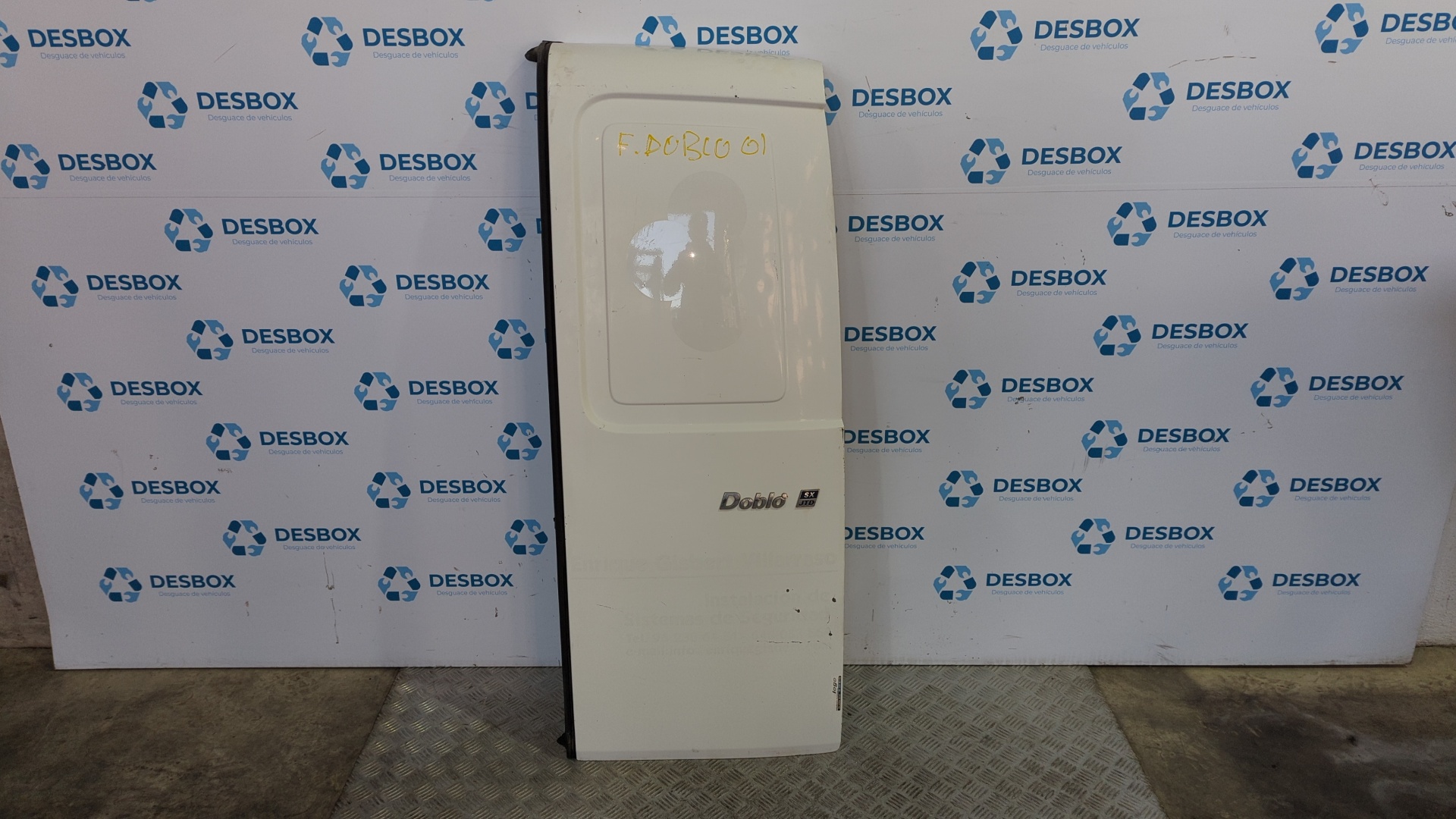 PORTON TRASERO DERECHO FIAT DOBLO CARGO (223)