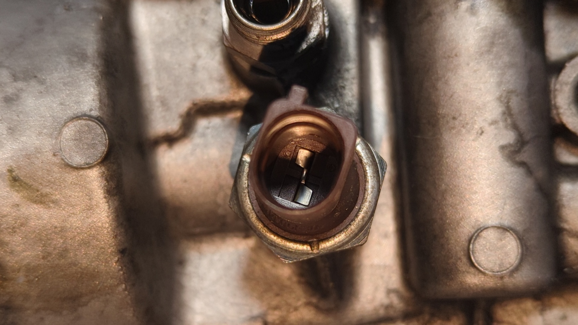 SOPORTE FILTRO ACEITE SEAT LEON (1P1) - vista 2