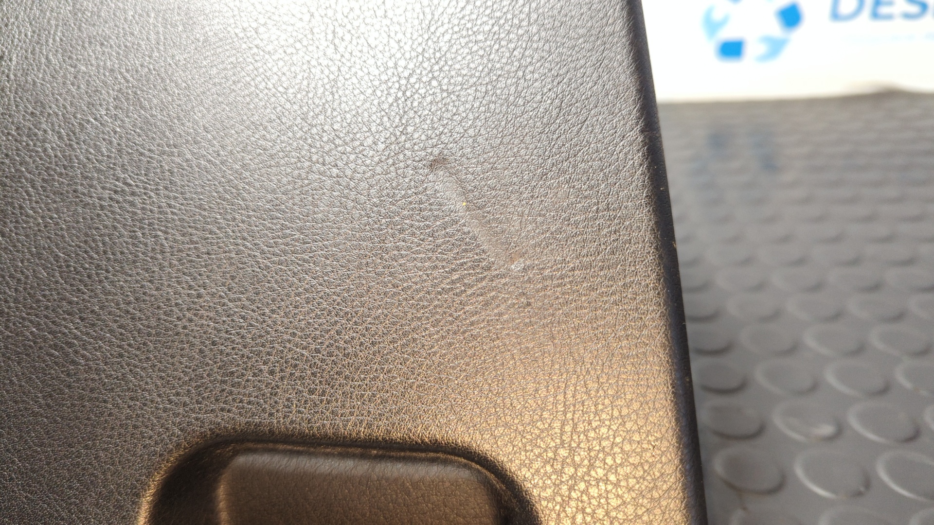 GUANTERA LAND ROVER DISCOVERY - vista 4