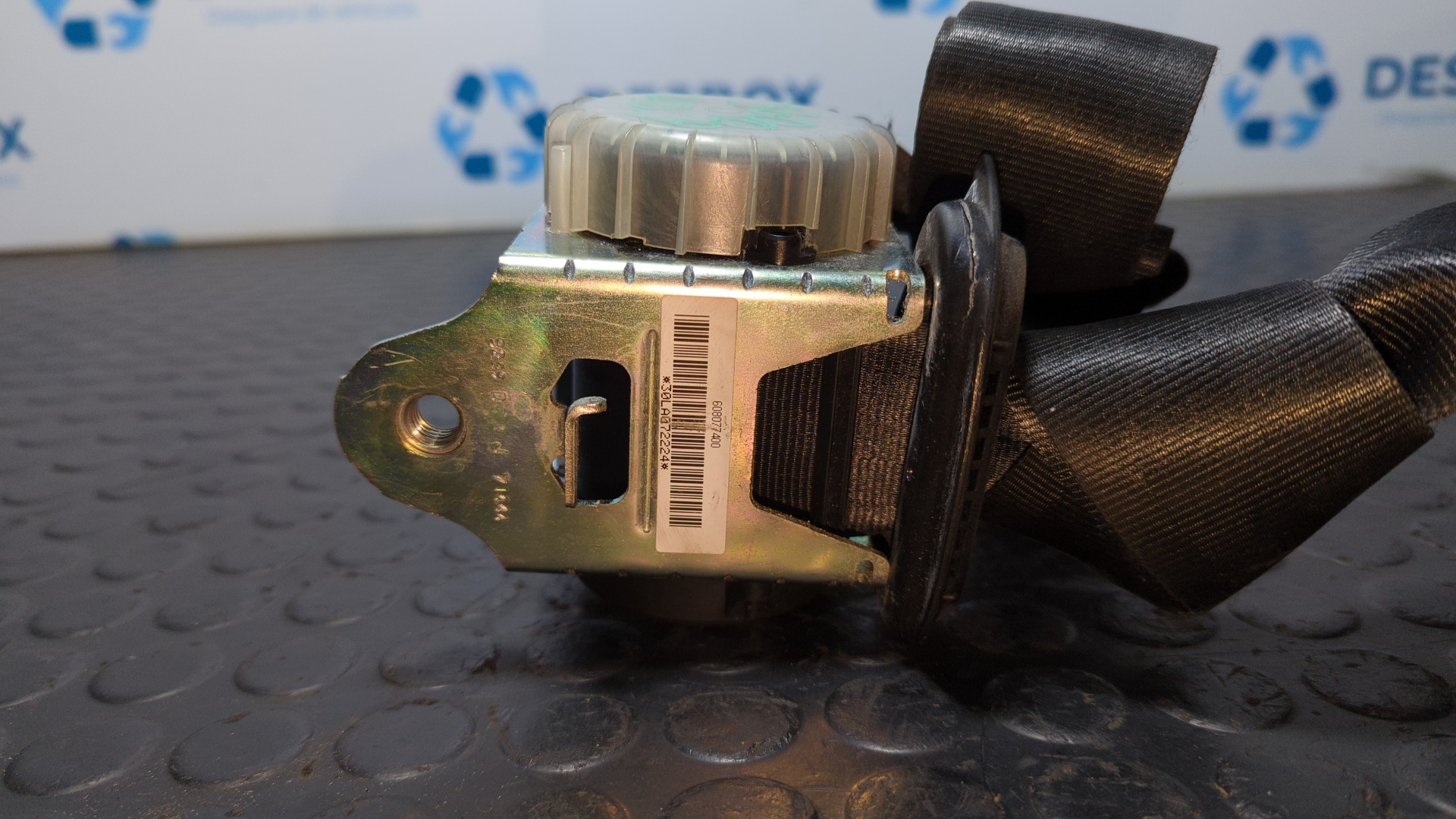 CINTURON DELANTERO DERECHO LAND ROVER DISCOVERY - vista 3