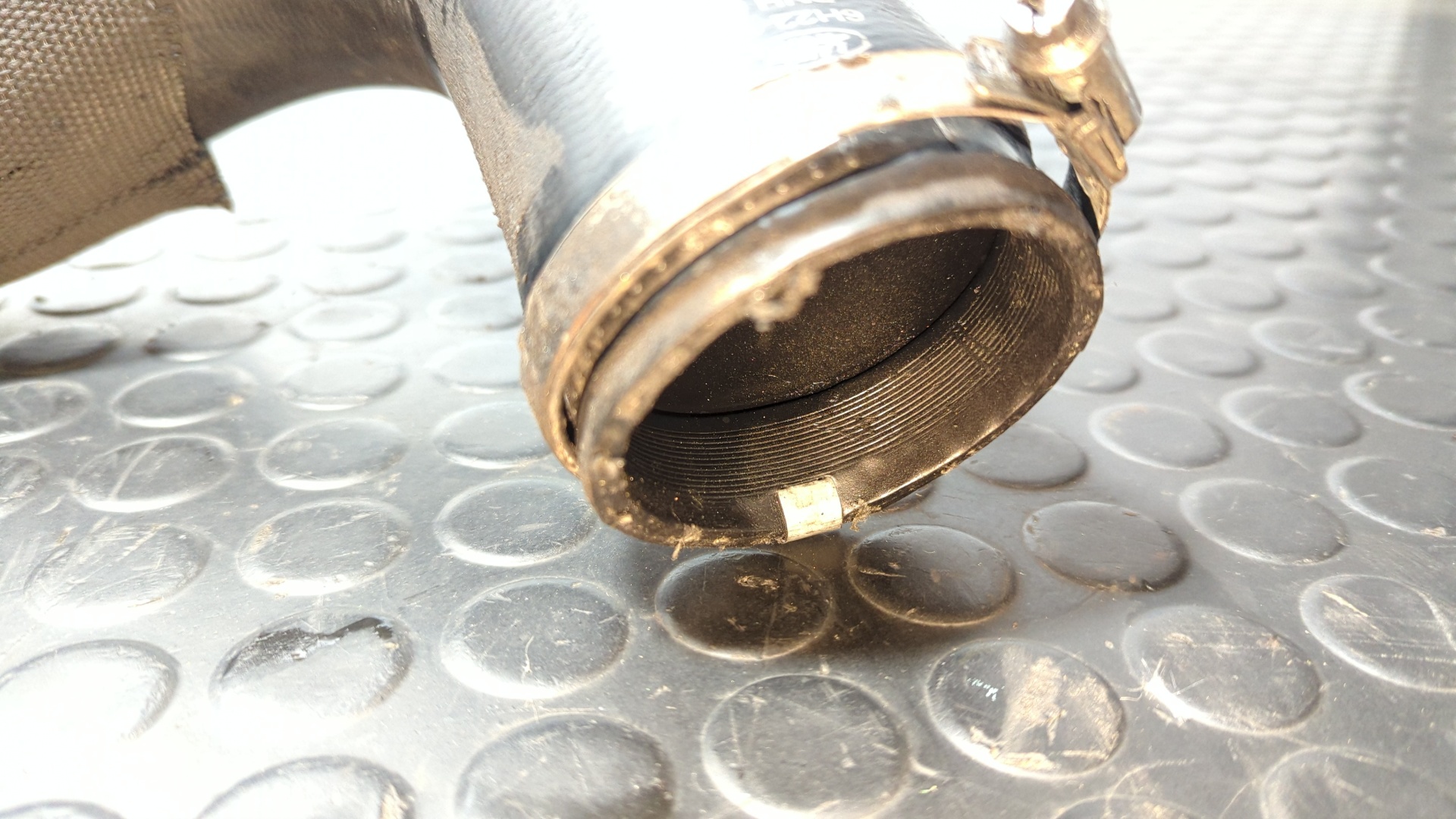 TUBO LAND ROVER DISCOVERY - vista 3