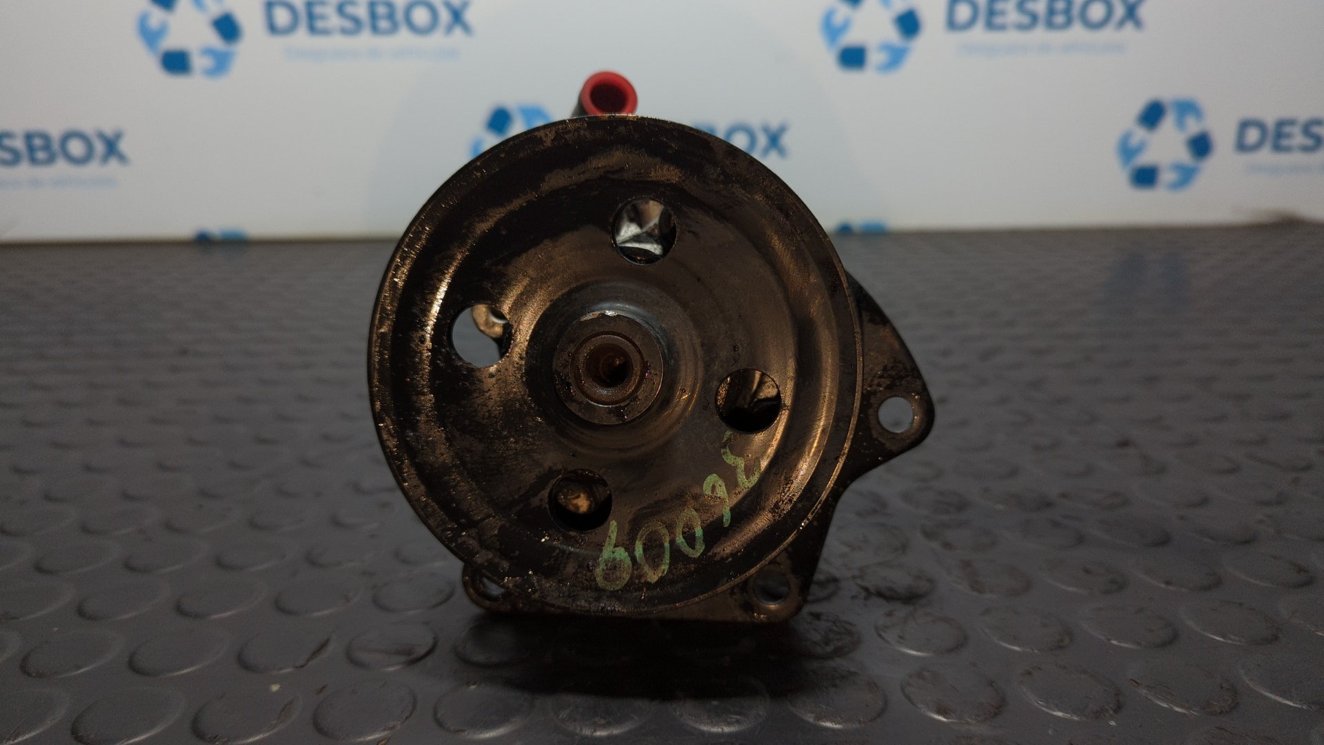 BOMBA DIRECCION LAND ROVER DISCOVERY