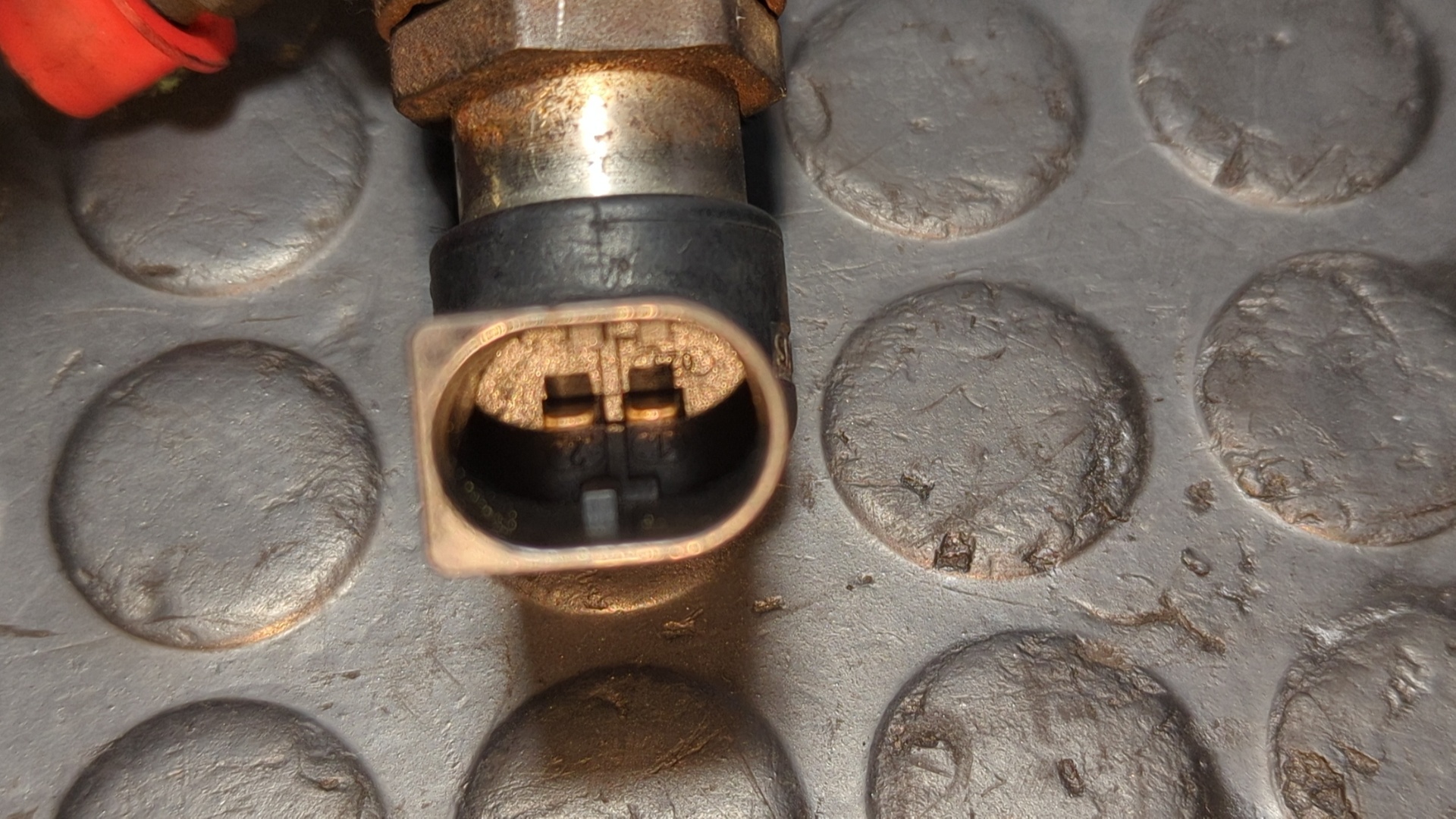 INYECTOR LAND ROVER DISCOVERY - vista 4